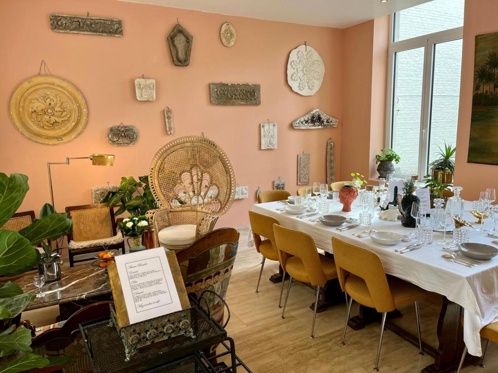 shared lounge/tv area