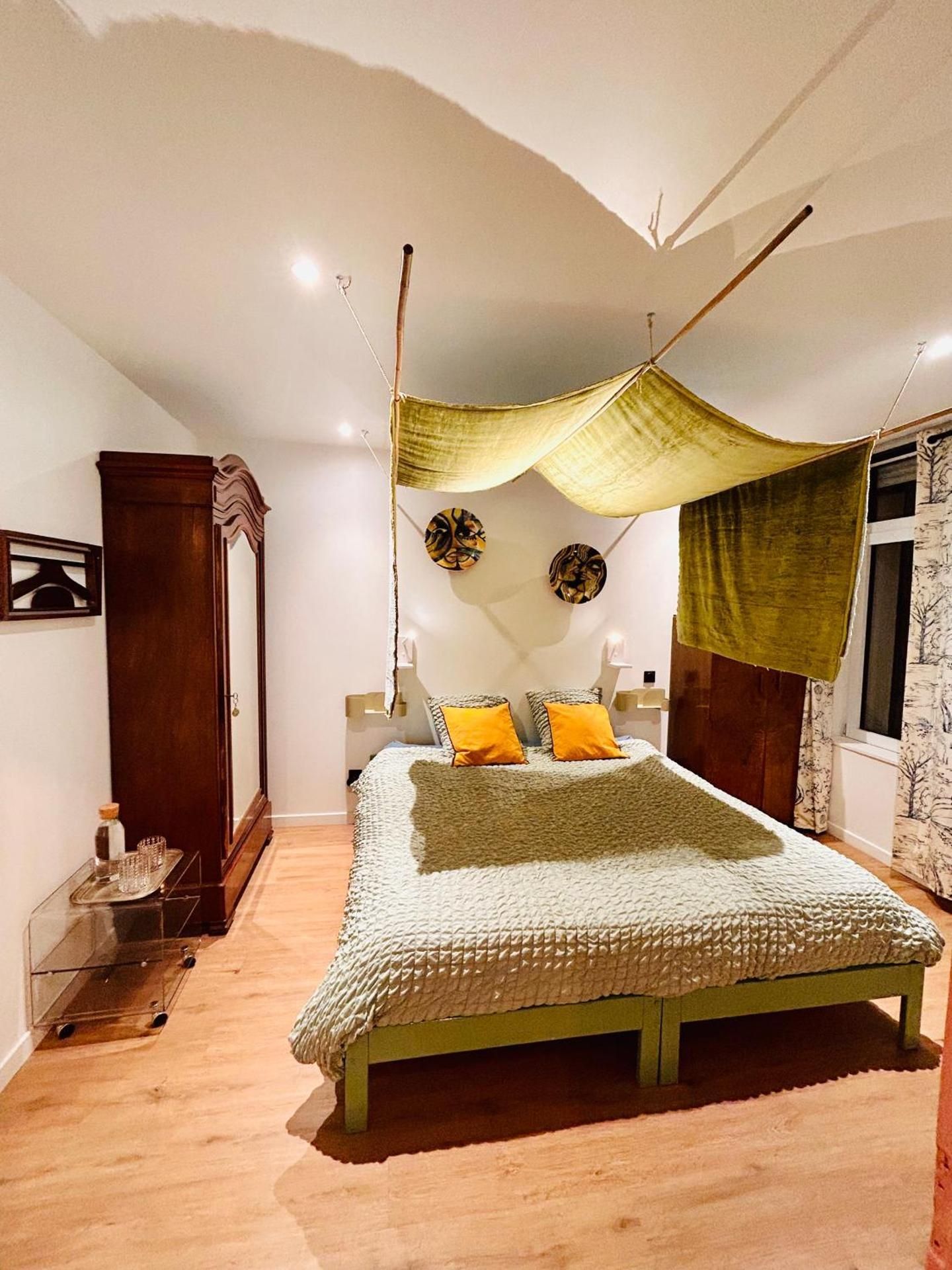 Double Room with Private Bathroom