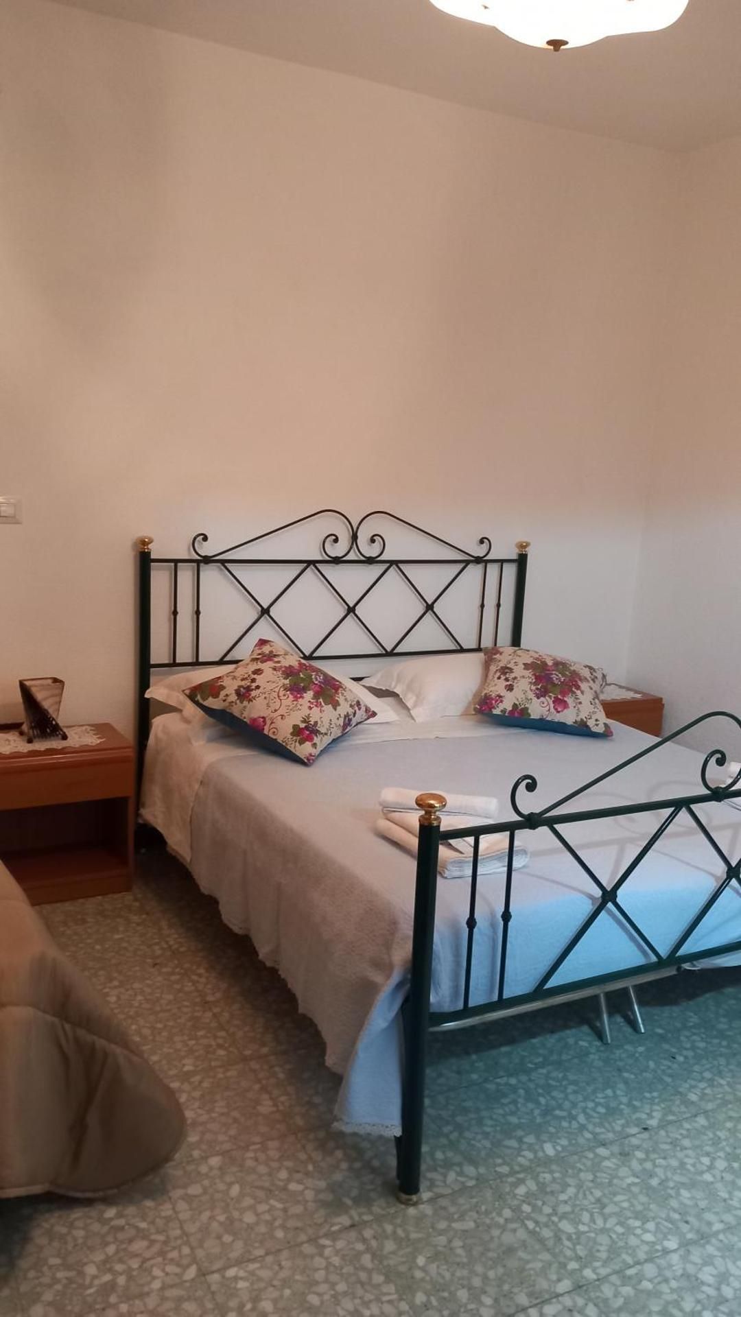Standard Triple Room with Sea View
