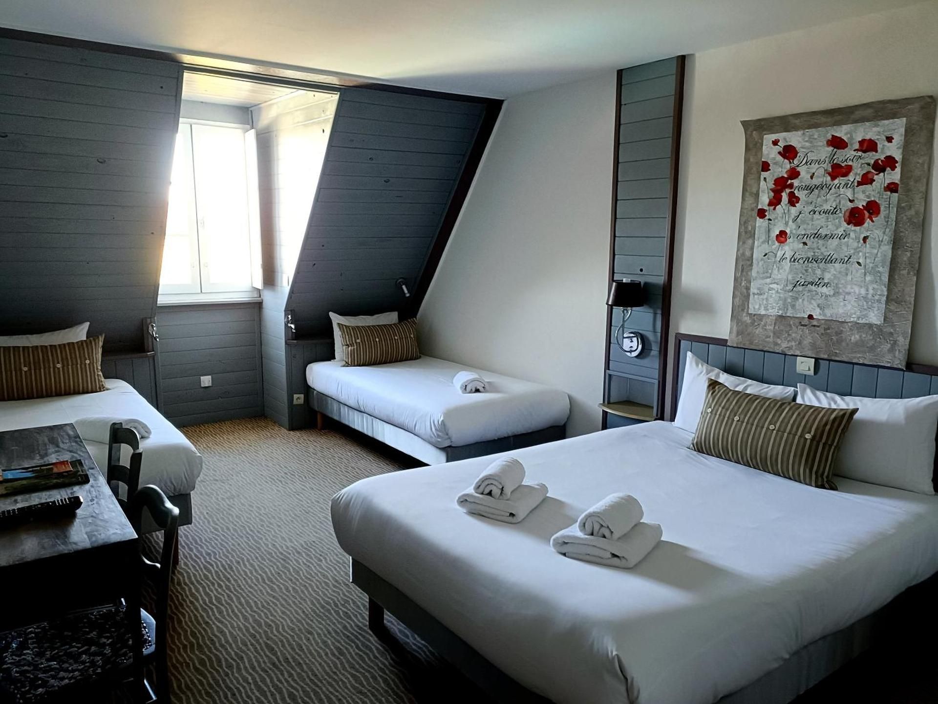 Comfort Quadruple Room