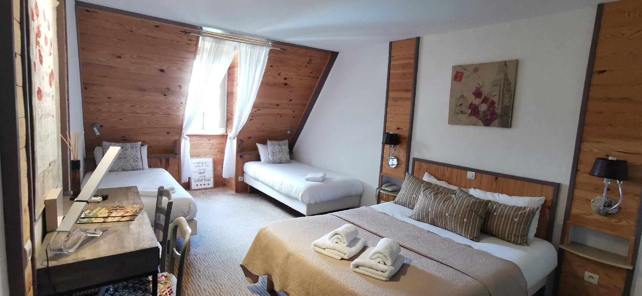 Comfort Quadruple Room
