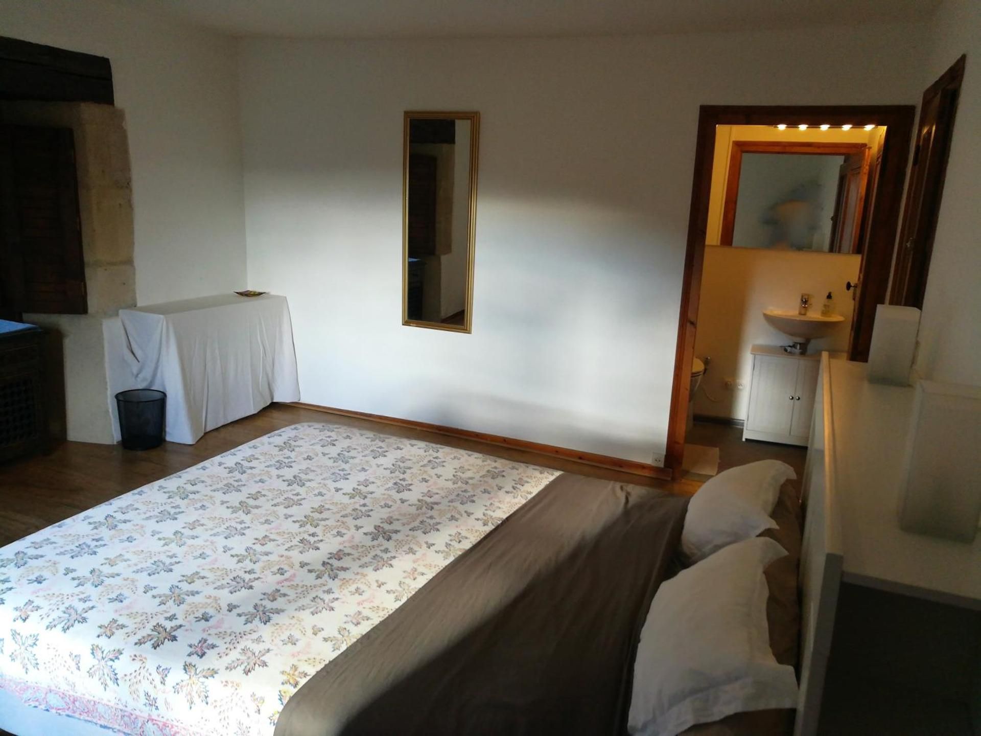 Double Room with Private Bathroom