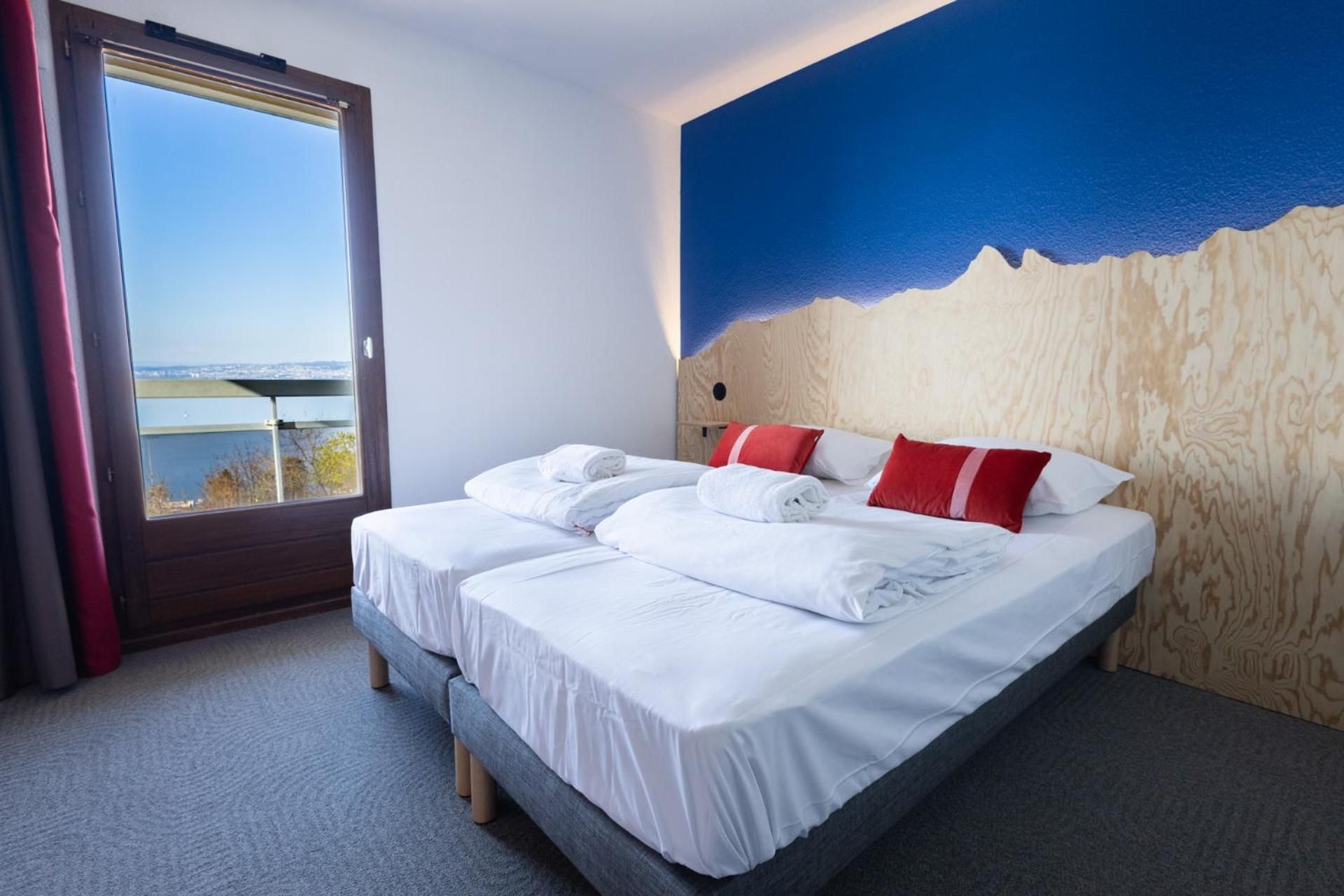 Superior Double or Twin Room with Lake View