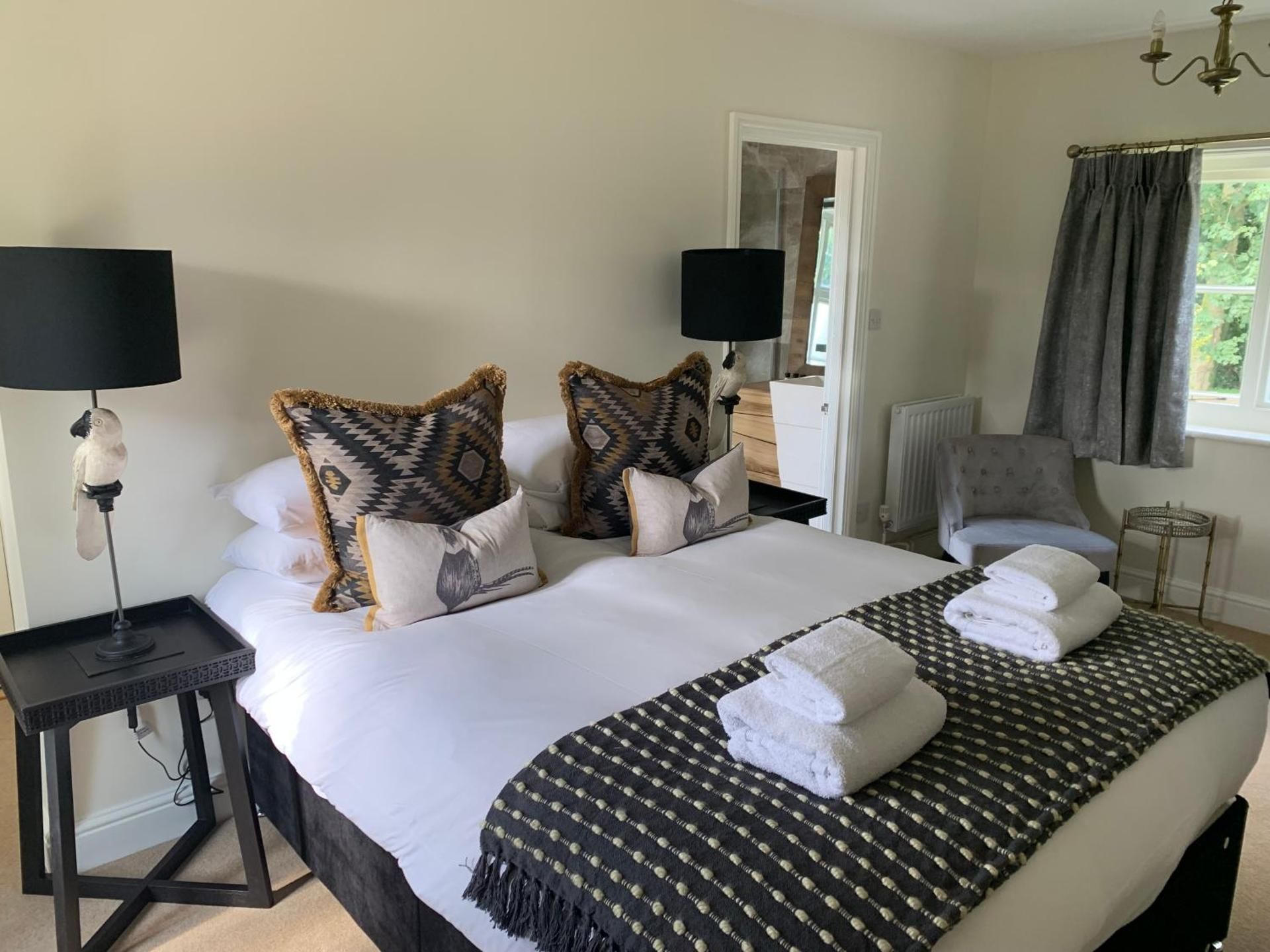 Deluxe King Room