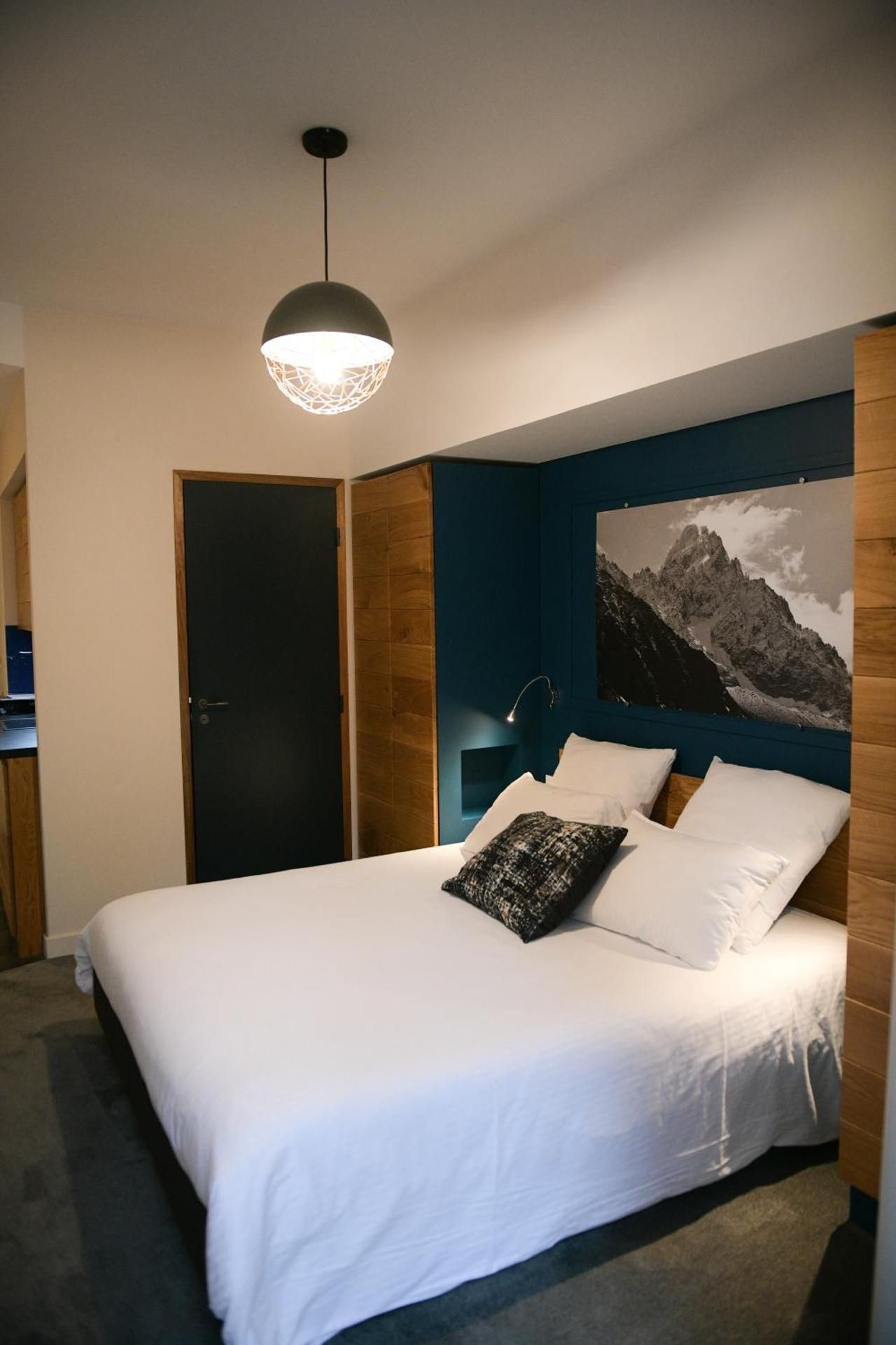 Standard Apartment