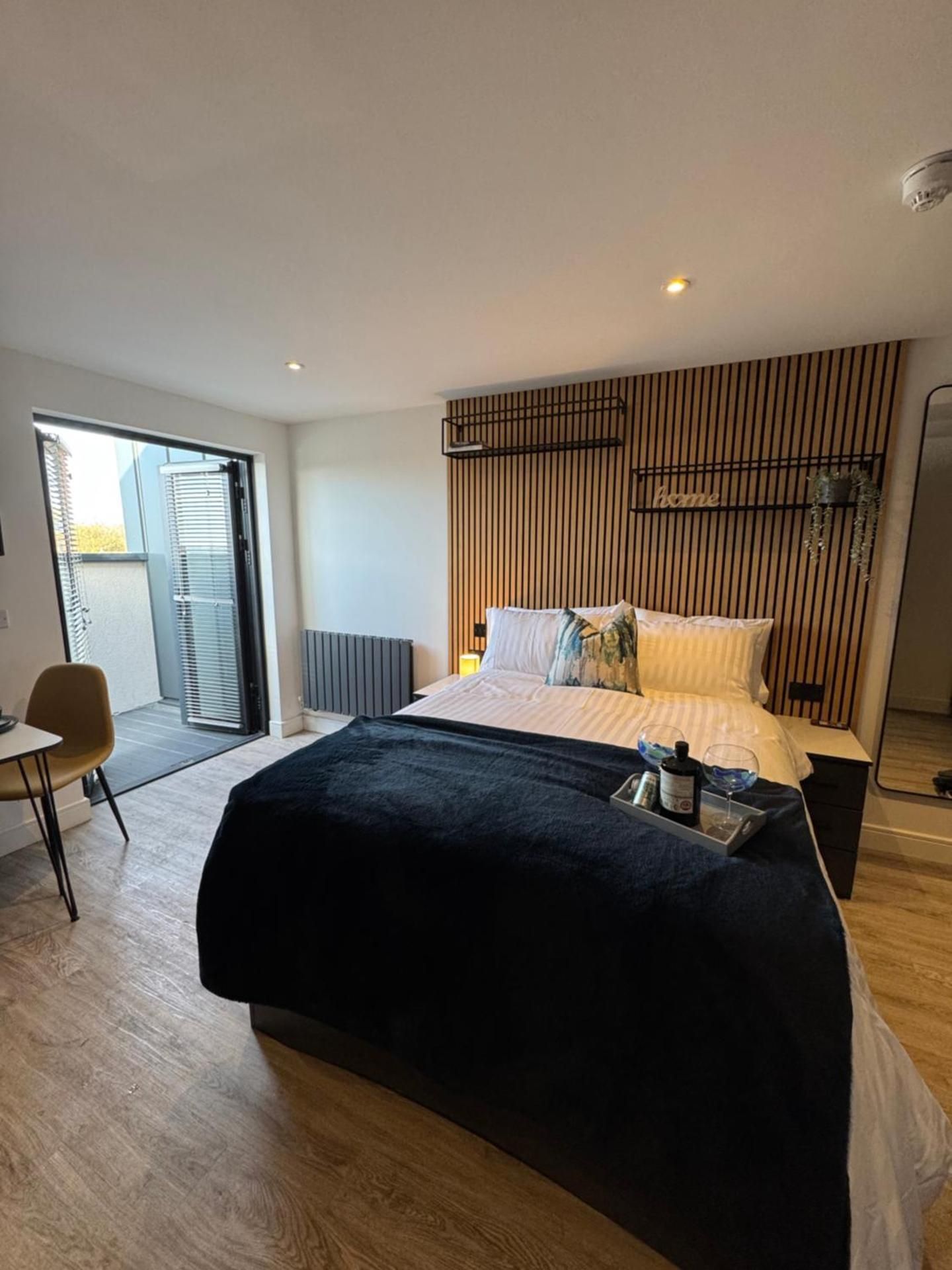The Suites, Ormskirk - Rooms by Vici
