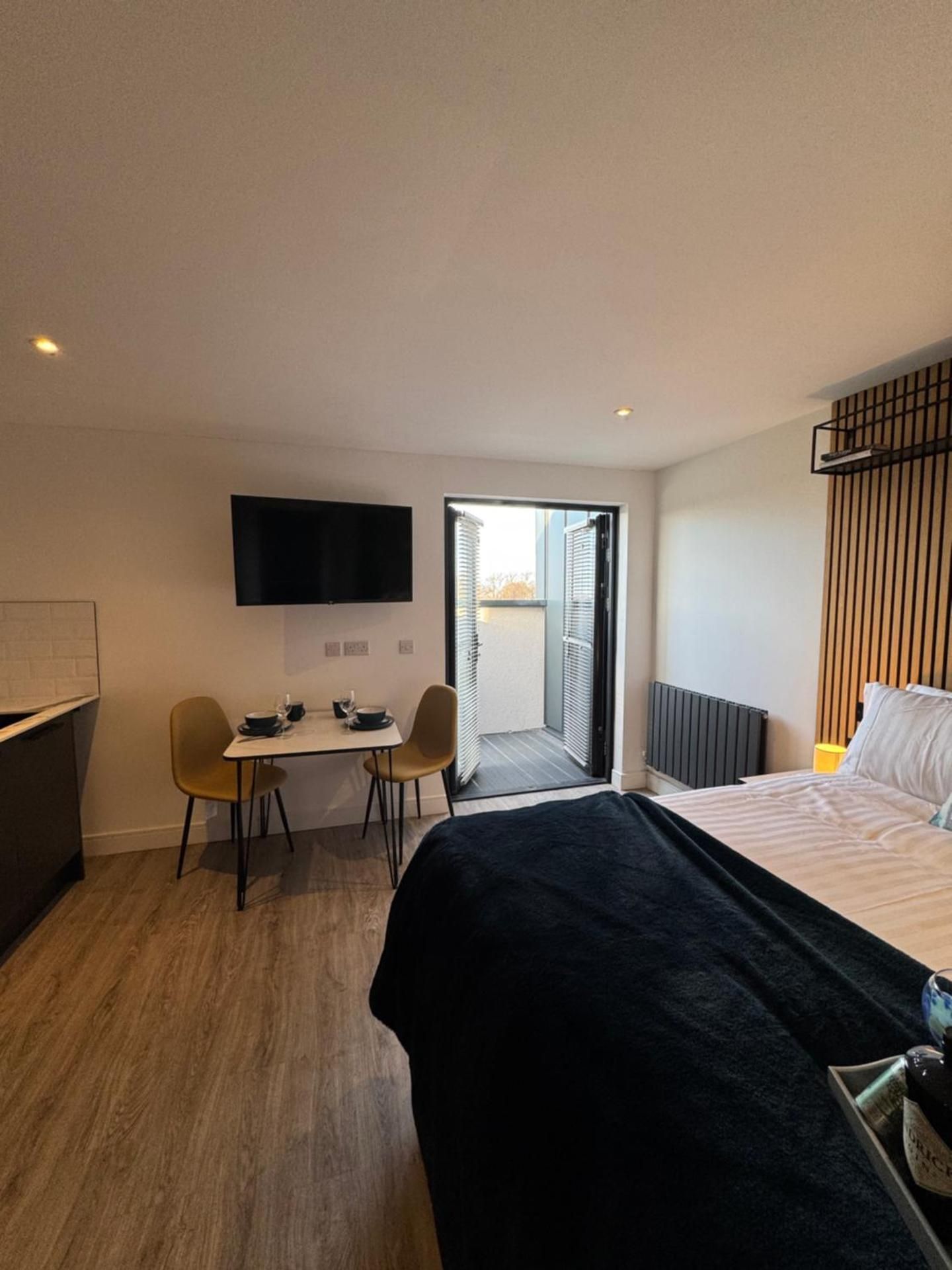 The Suites, Ormskirk - Rooms by Vici