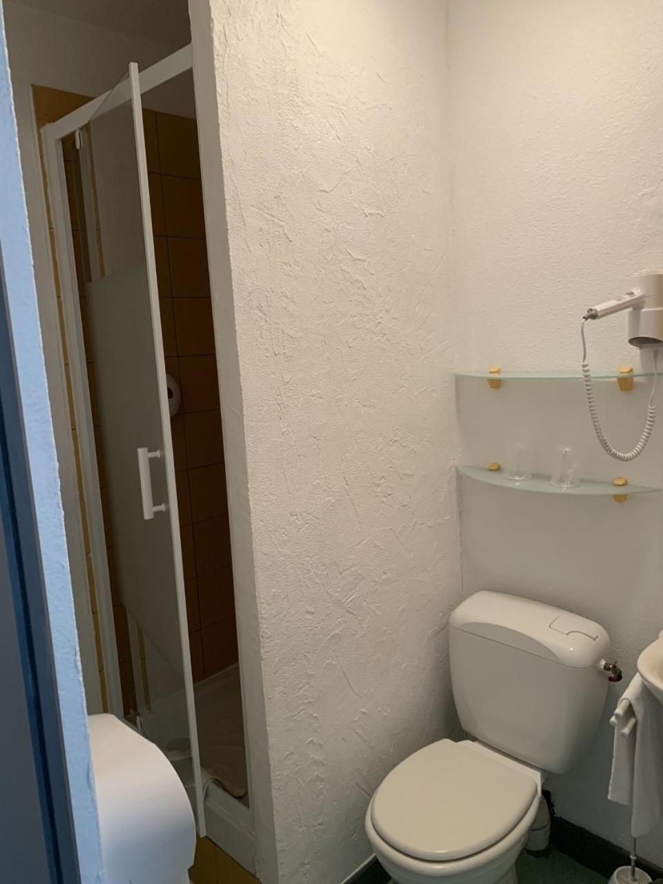 Attic economy Double Room with Private bathroom