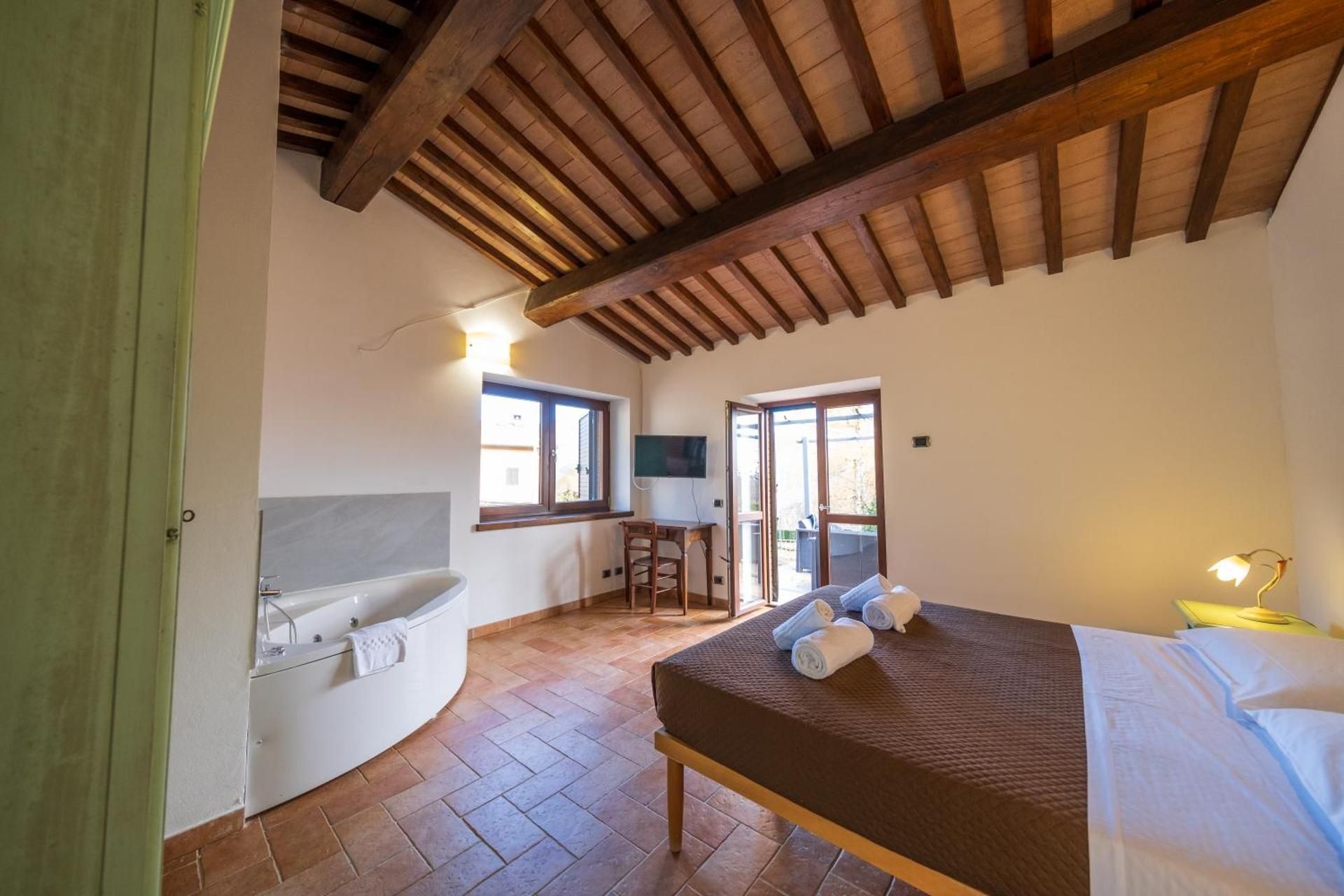 Double Room with Spa Bath