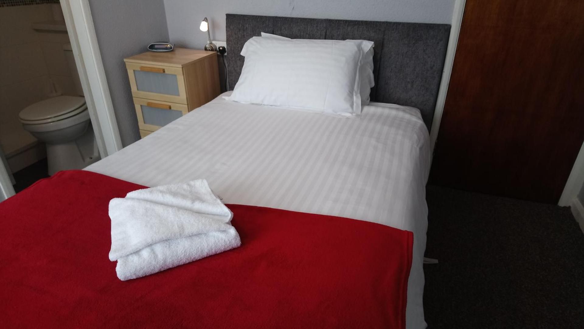 Single Room with Shower