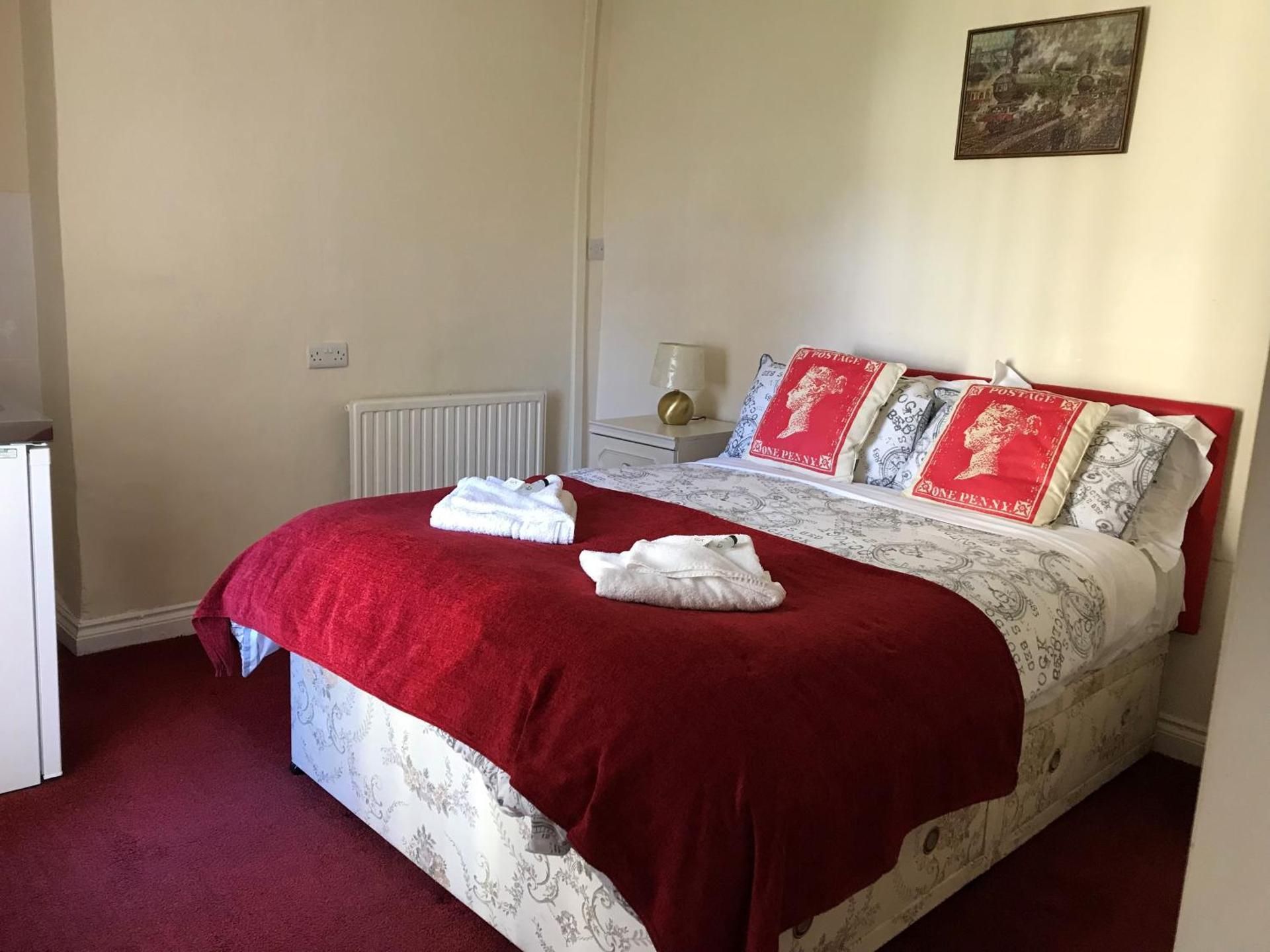 Deluxe Double Room with Shower