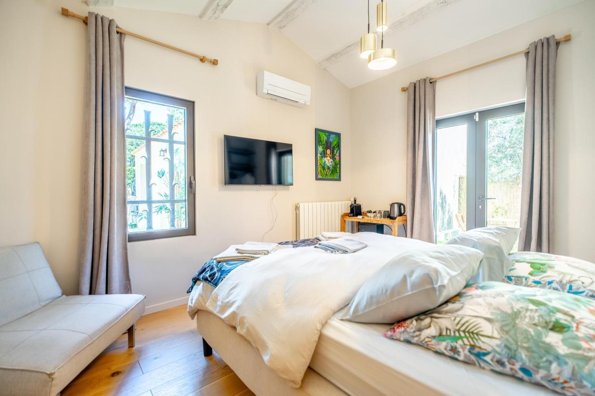 Double Room with Patio