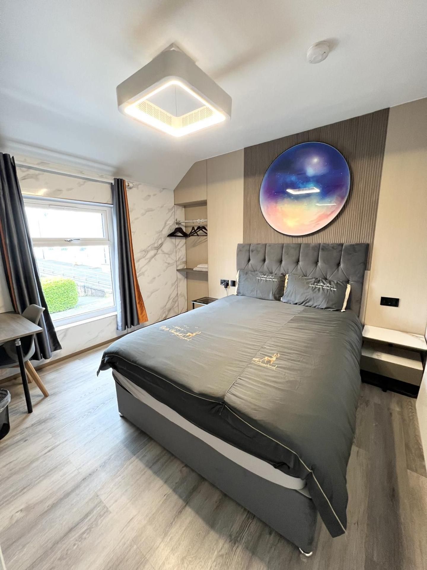 King Room