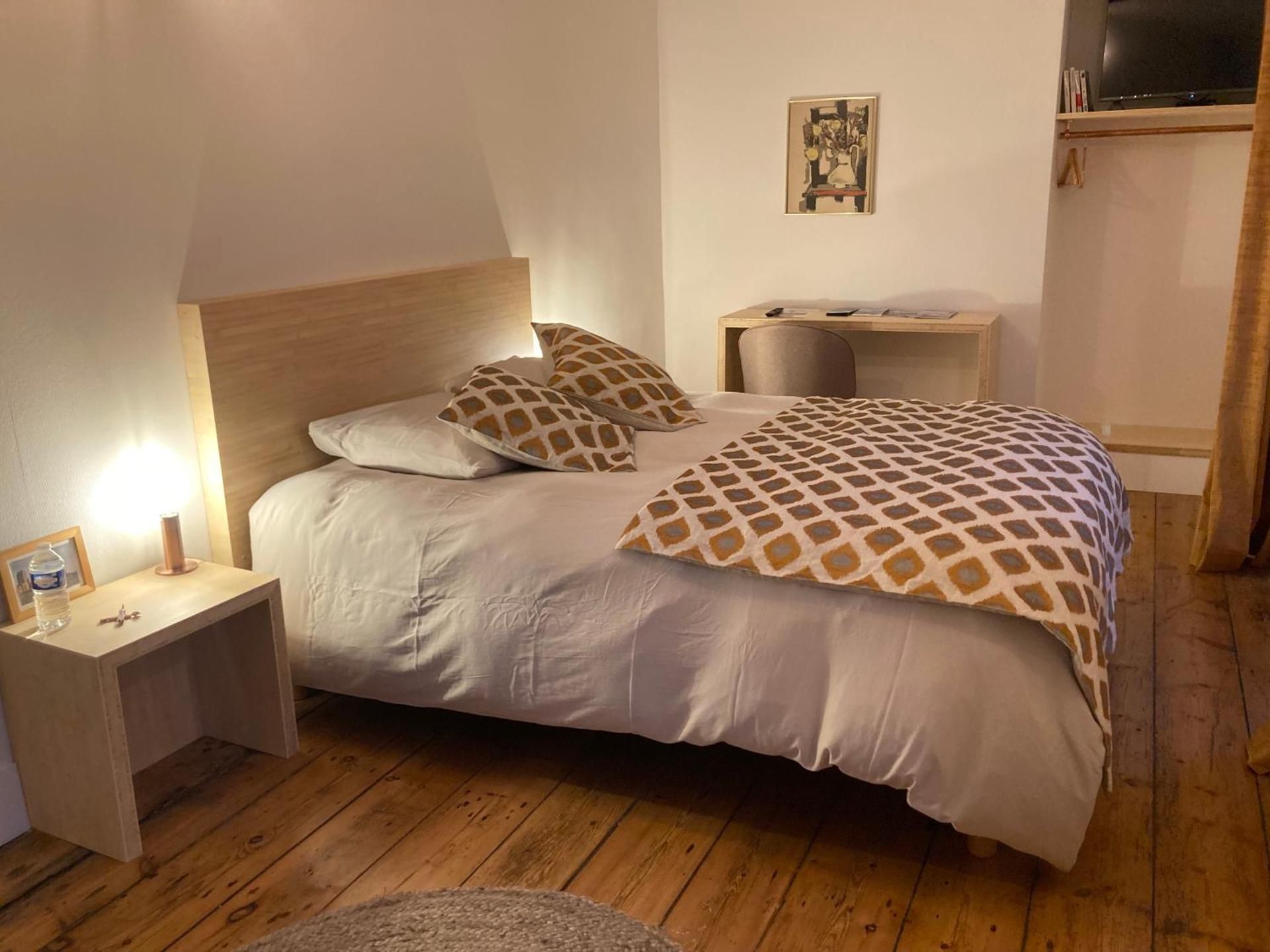 Double Room with Private Bathroom