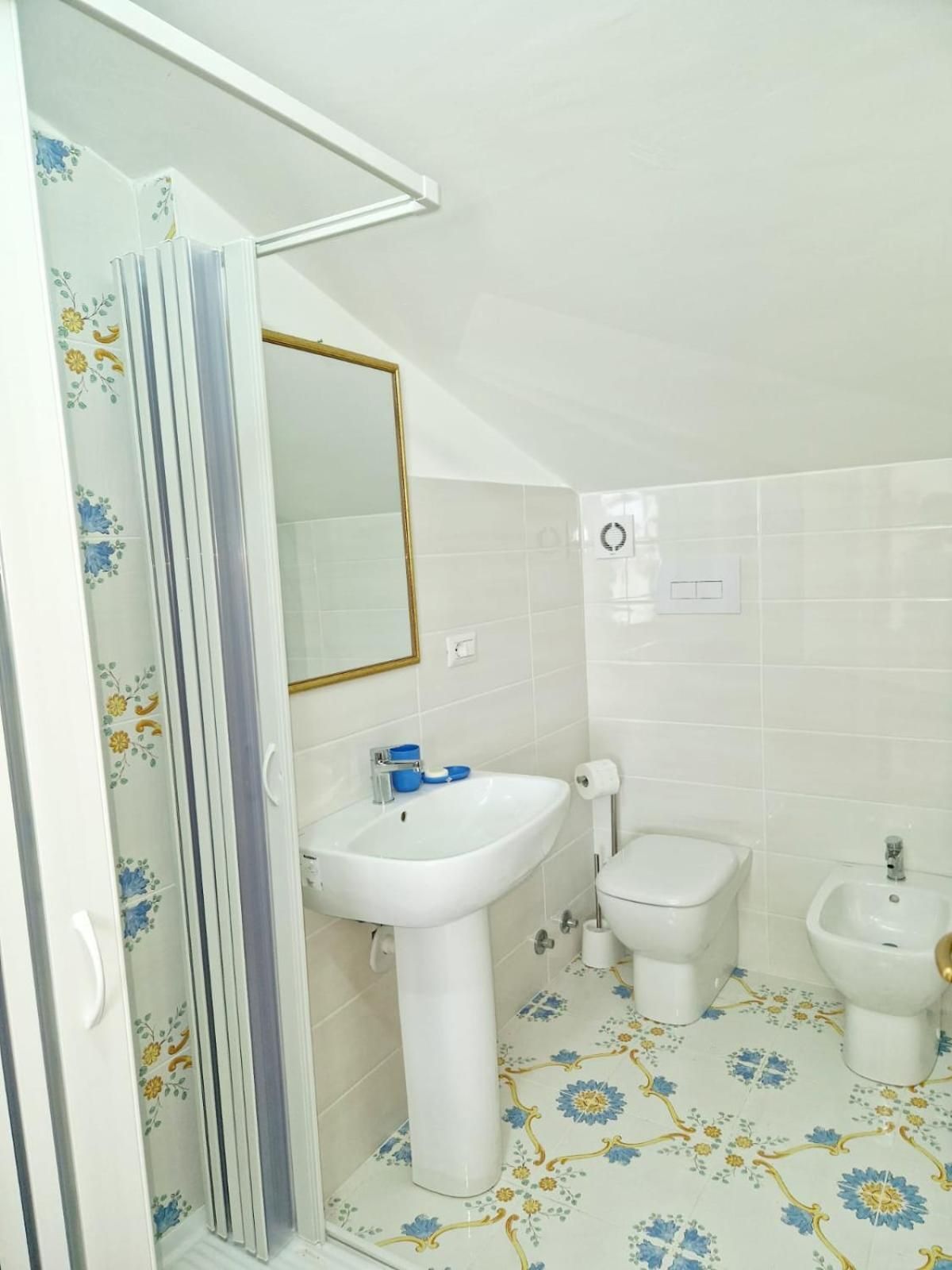 Deluxe Suite with Sea View