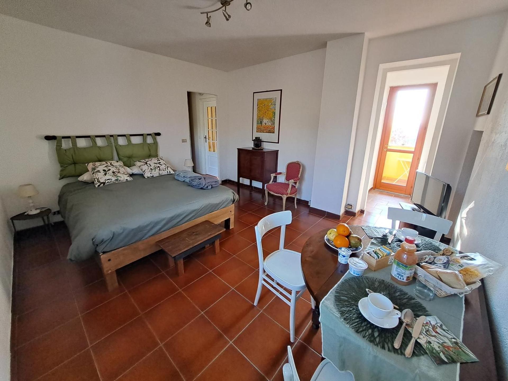 Apartment with Balcony