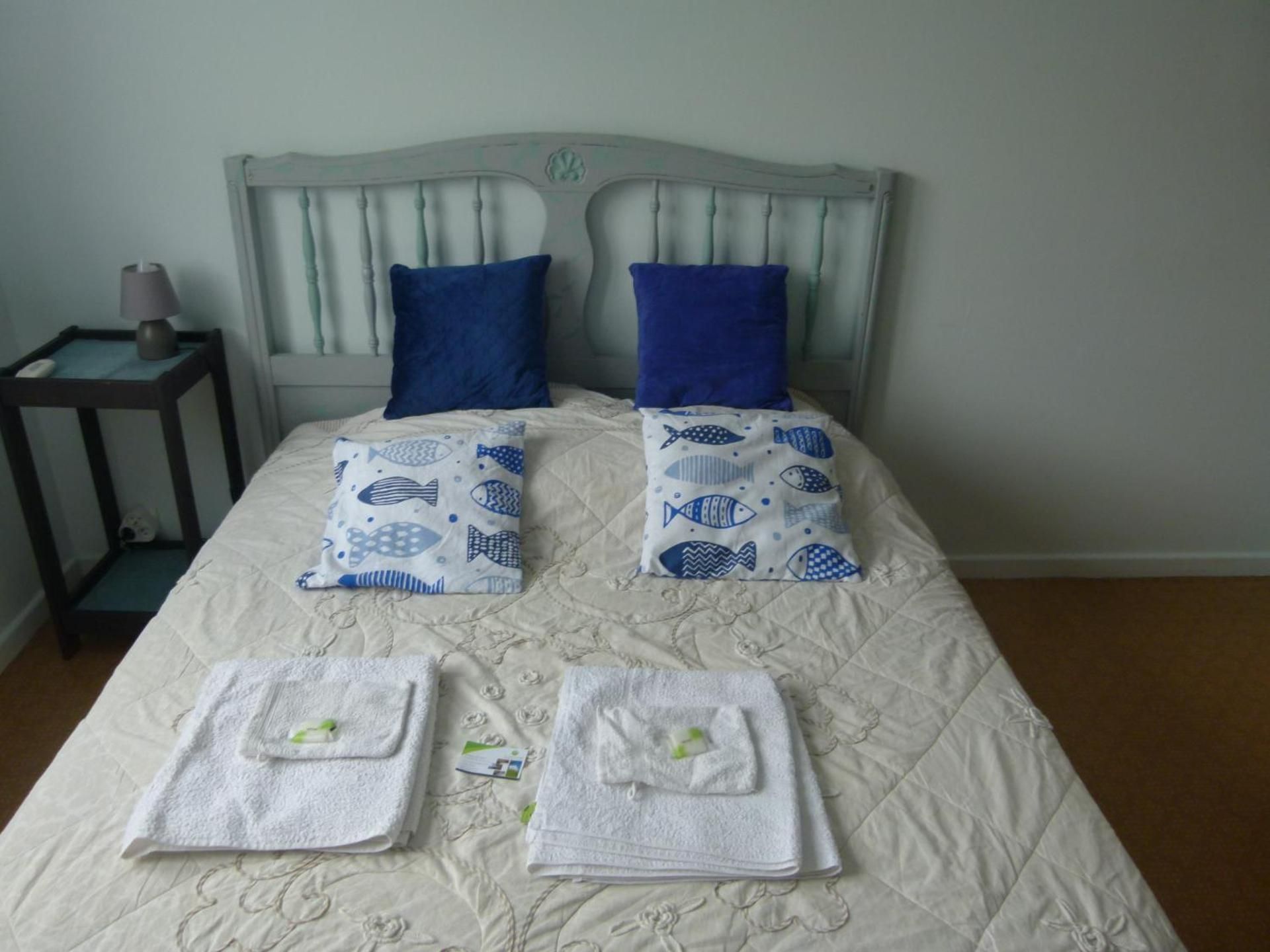 Double Room with Shared Bathroom