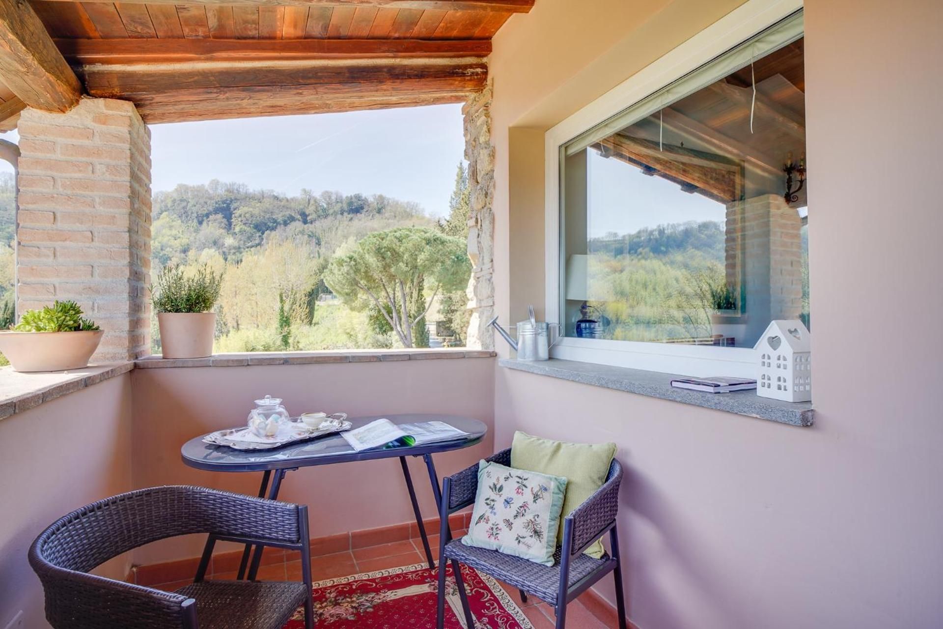Deluxe Suite with Spa Bath