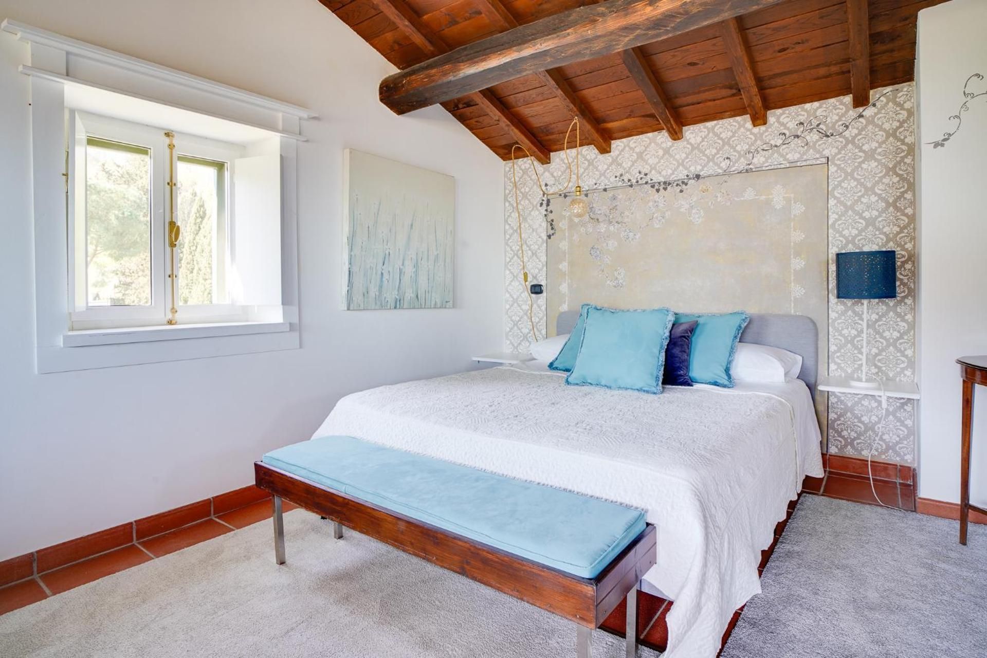 Deluxe Suite with Spa Bath