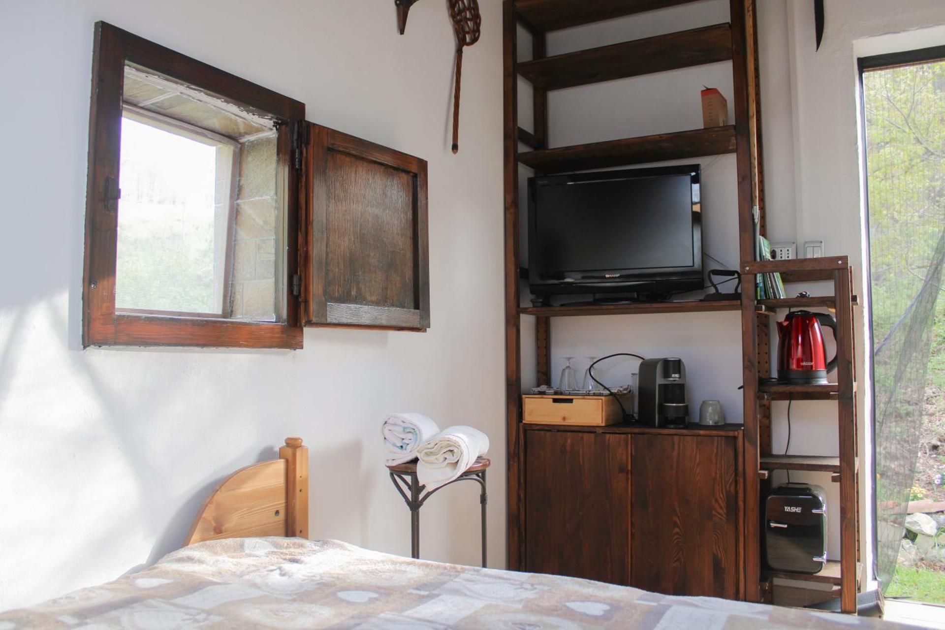 Double Room with Private External Bathroom