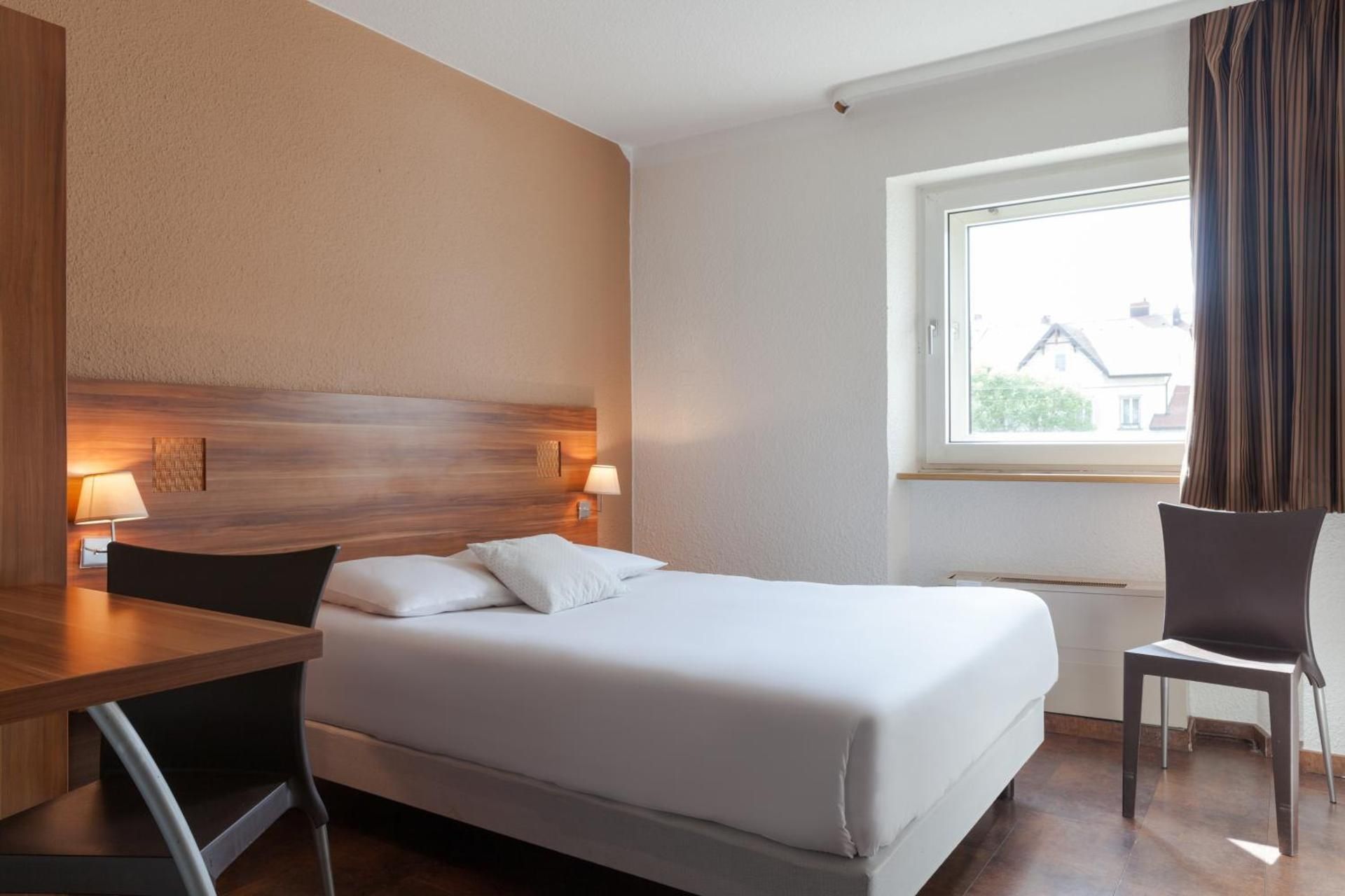 Classic Double Room