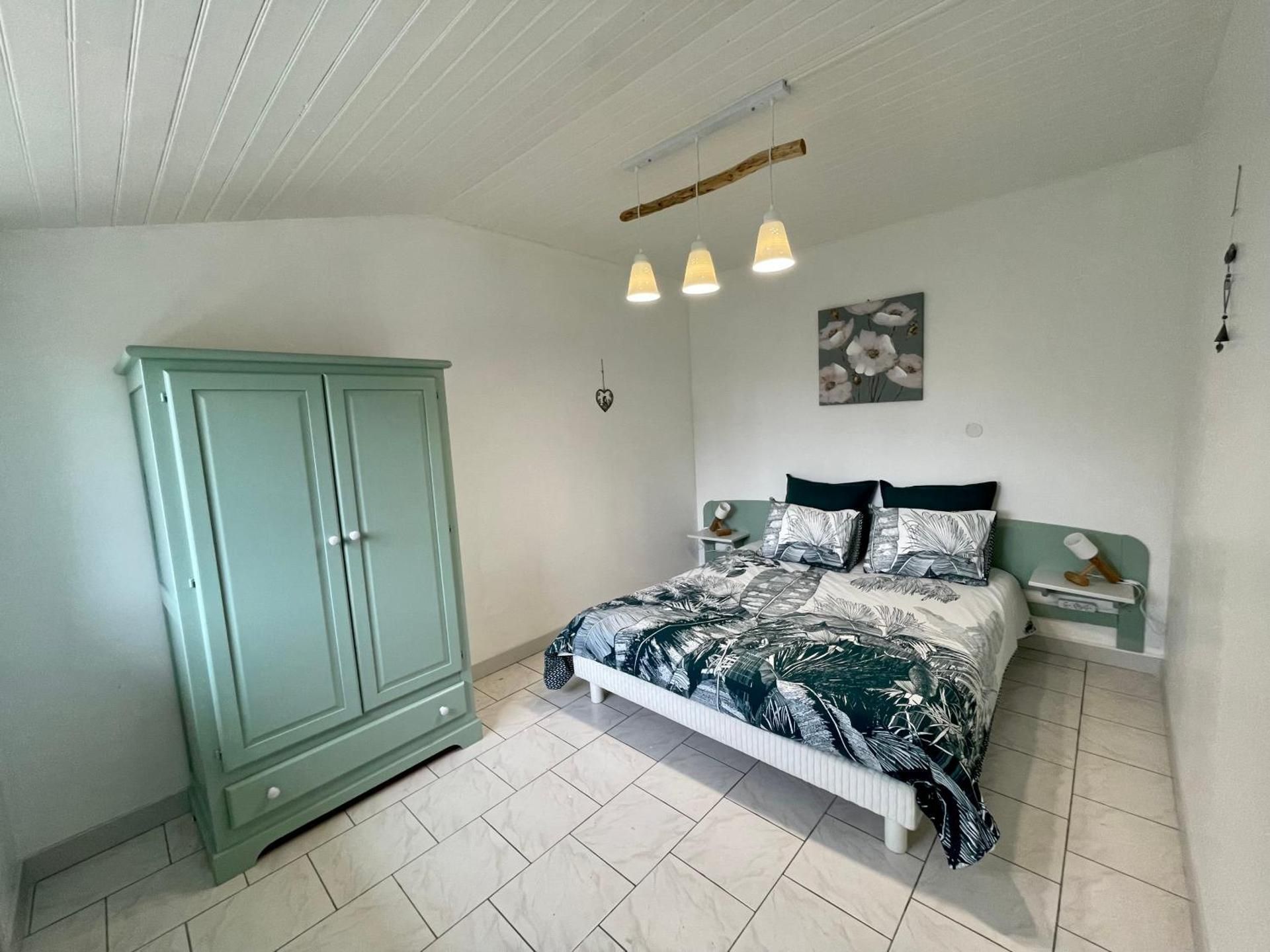 One-Bedroom Cottage