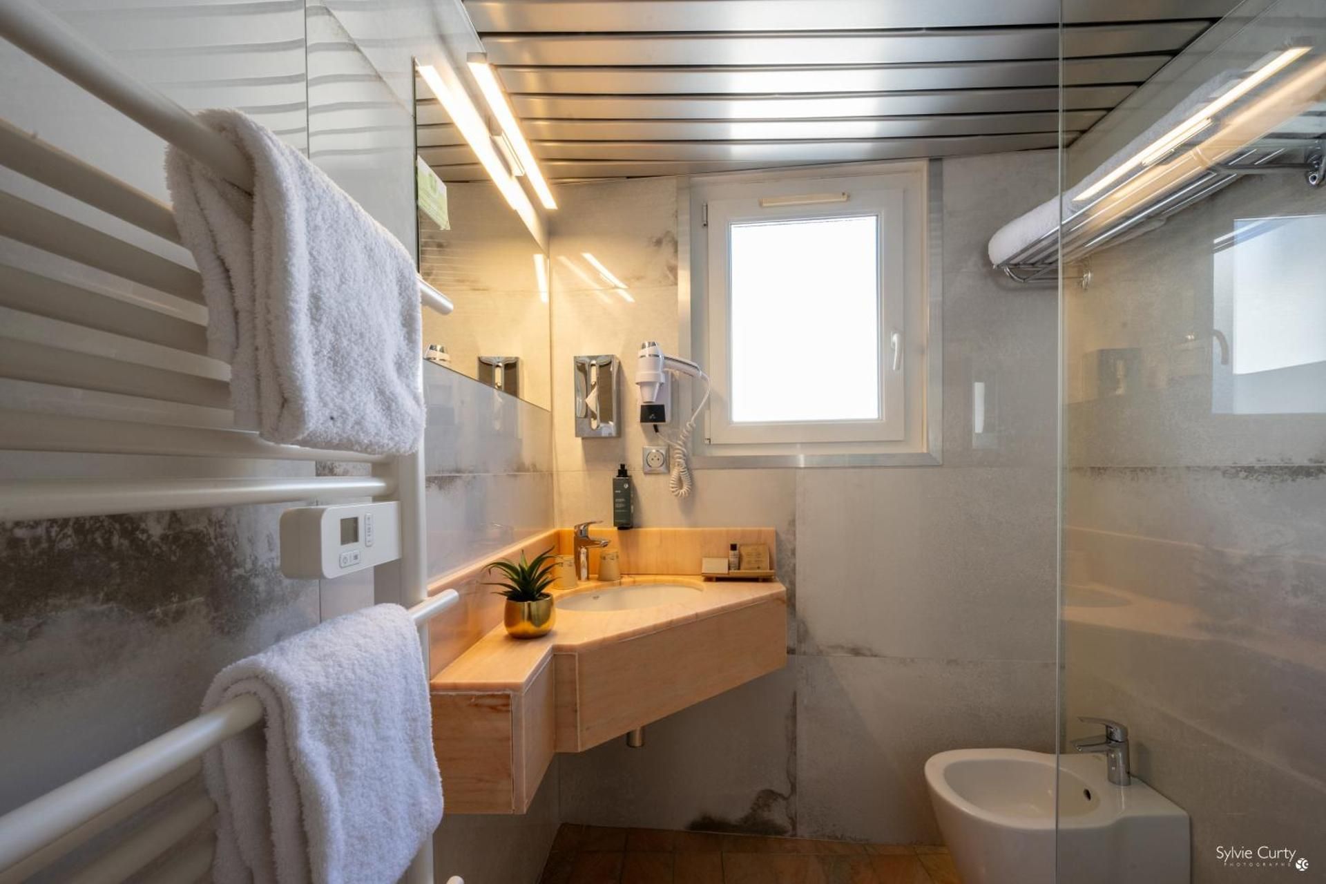 Discover Double Room with Saint Nicolas Street