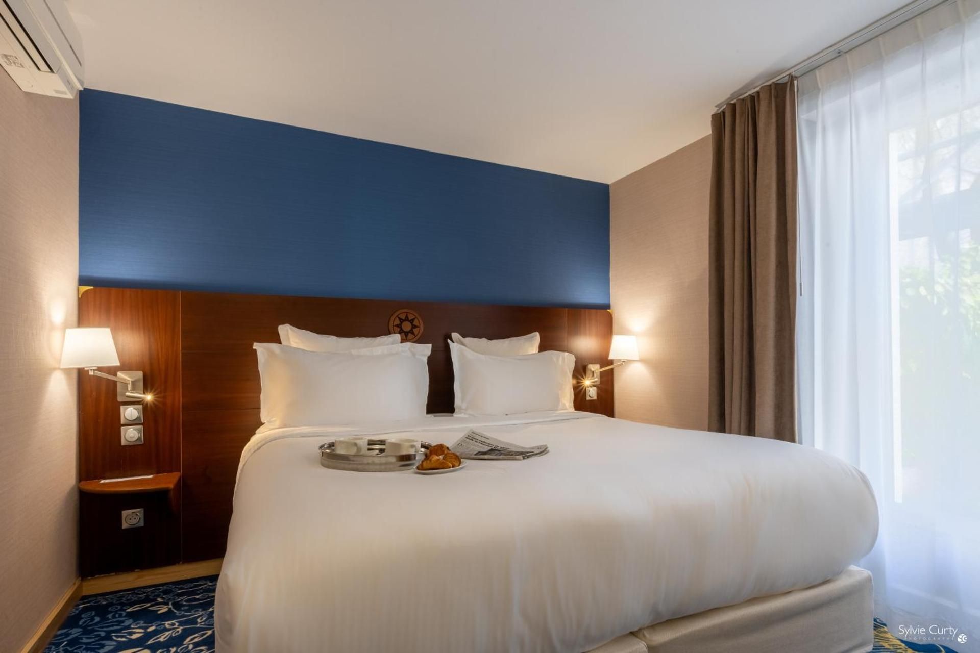 Superior Double Room with Pool View