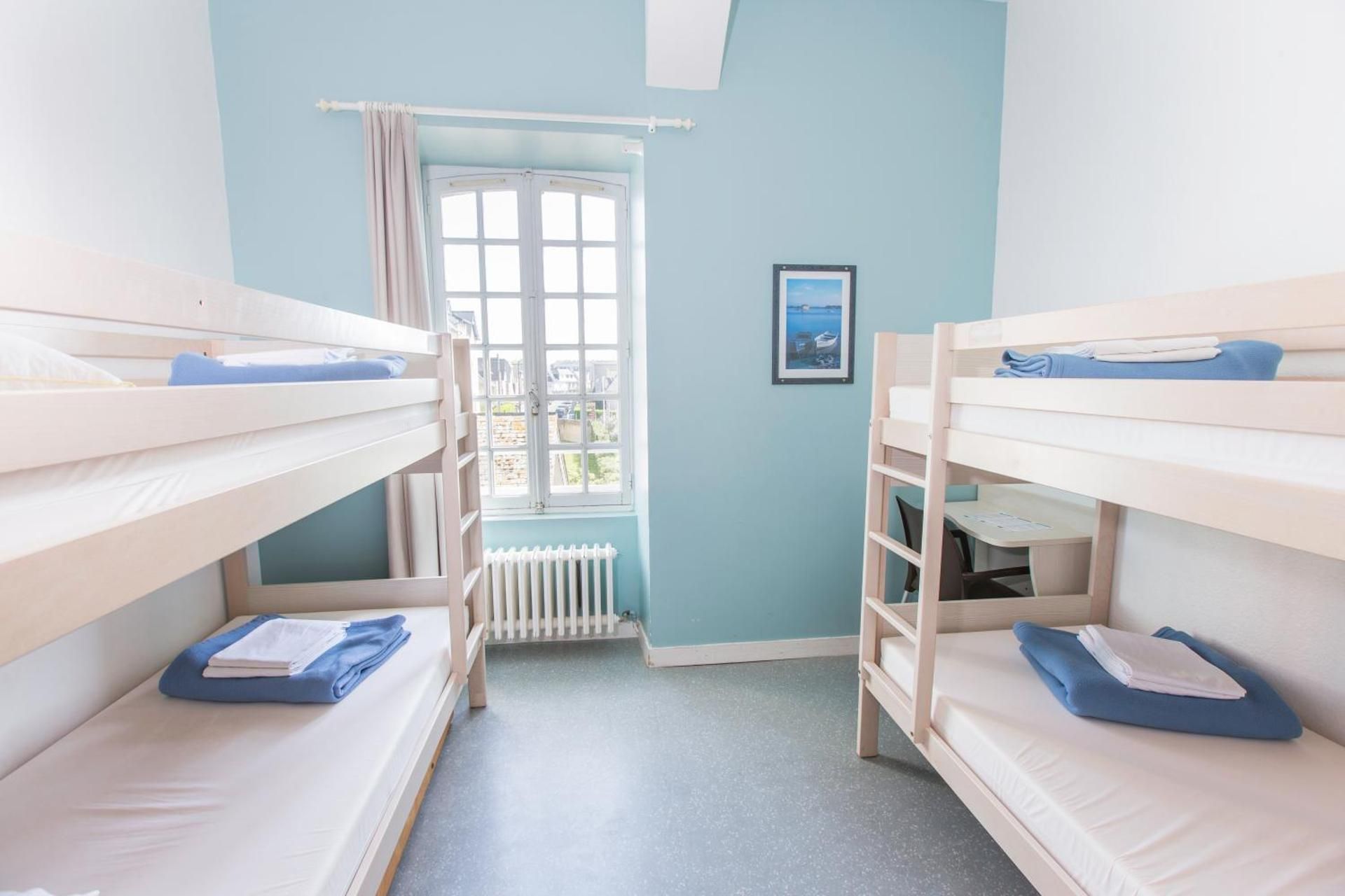 Quadruple Room with Private Bathroom