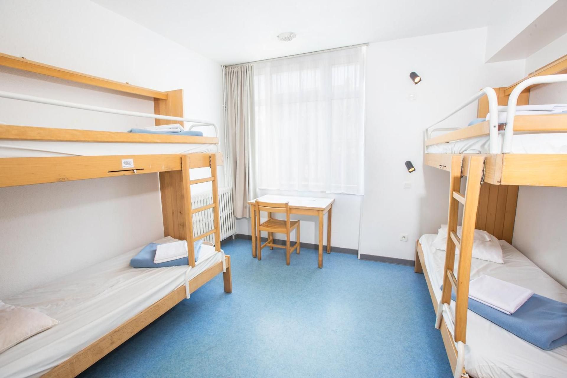 Quadruple Room with Private Bathroom