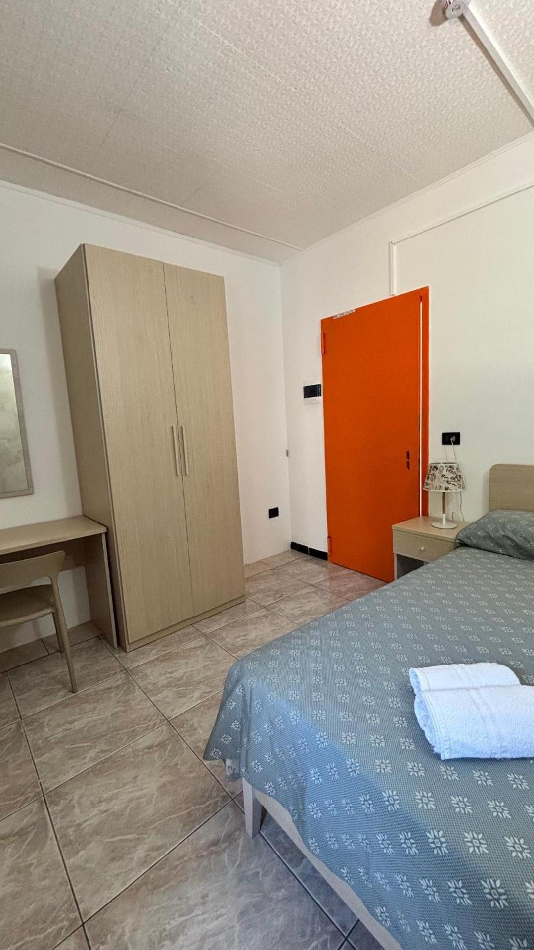 Standard Single Room with Shared Bathroom