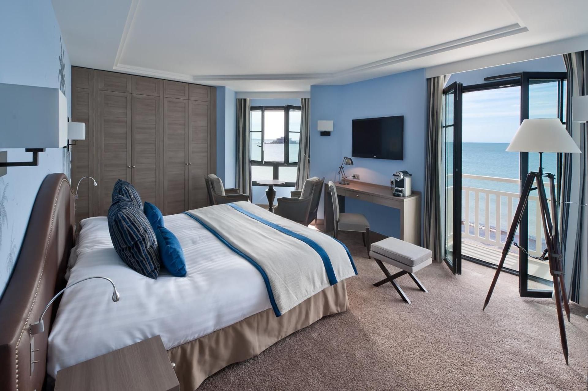 Premium Double or Twin Room with Sea View