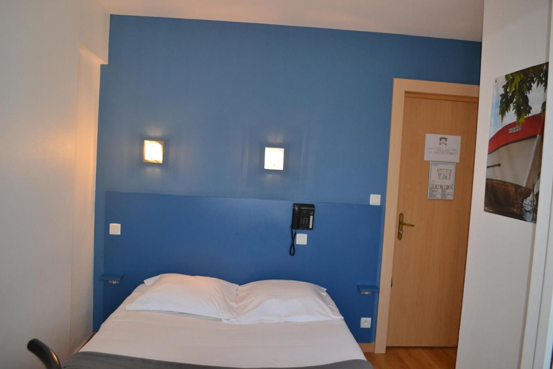 Single Room with Shower