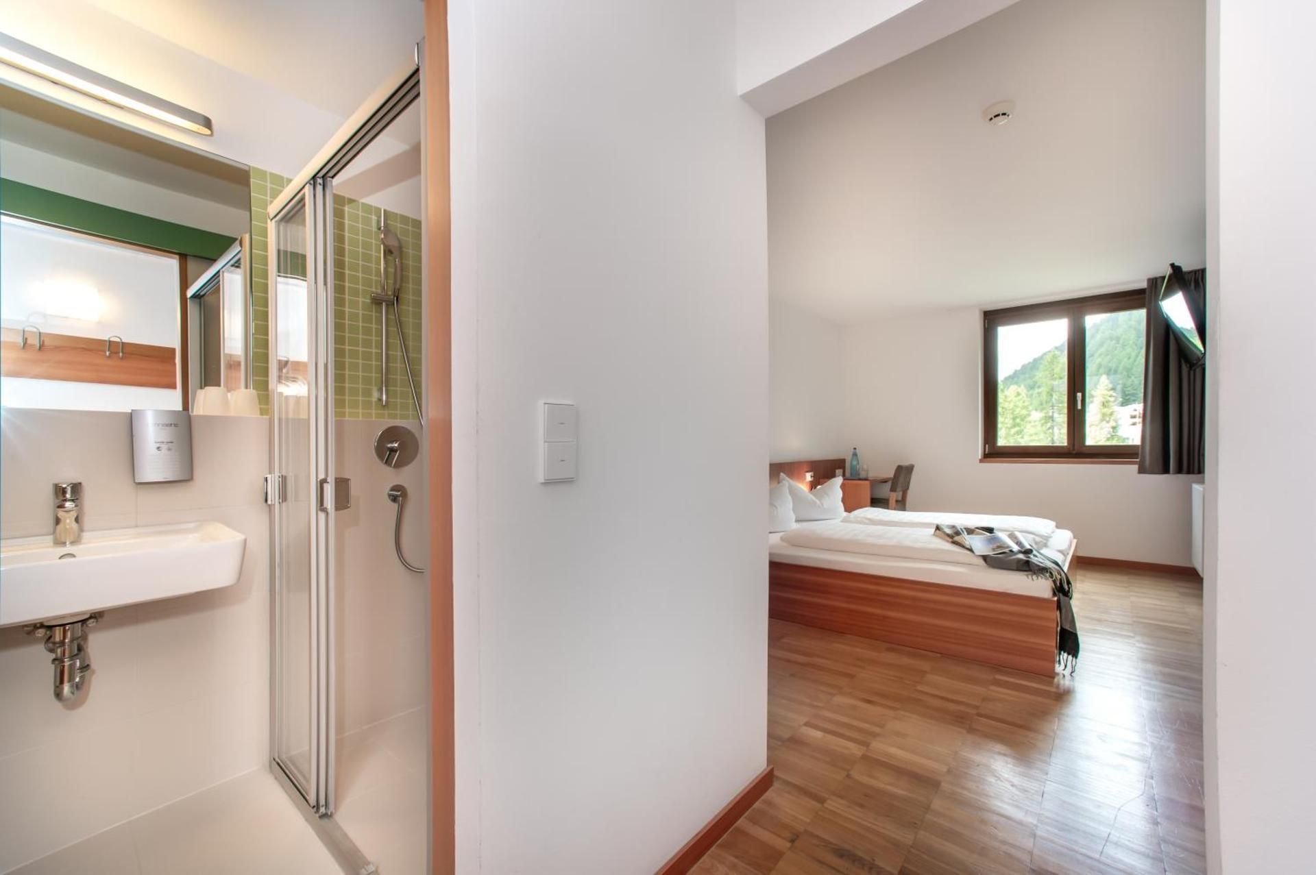 Economy Double Room