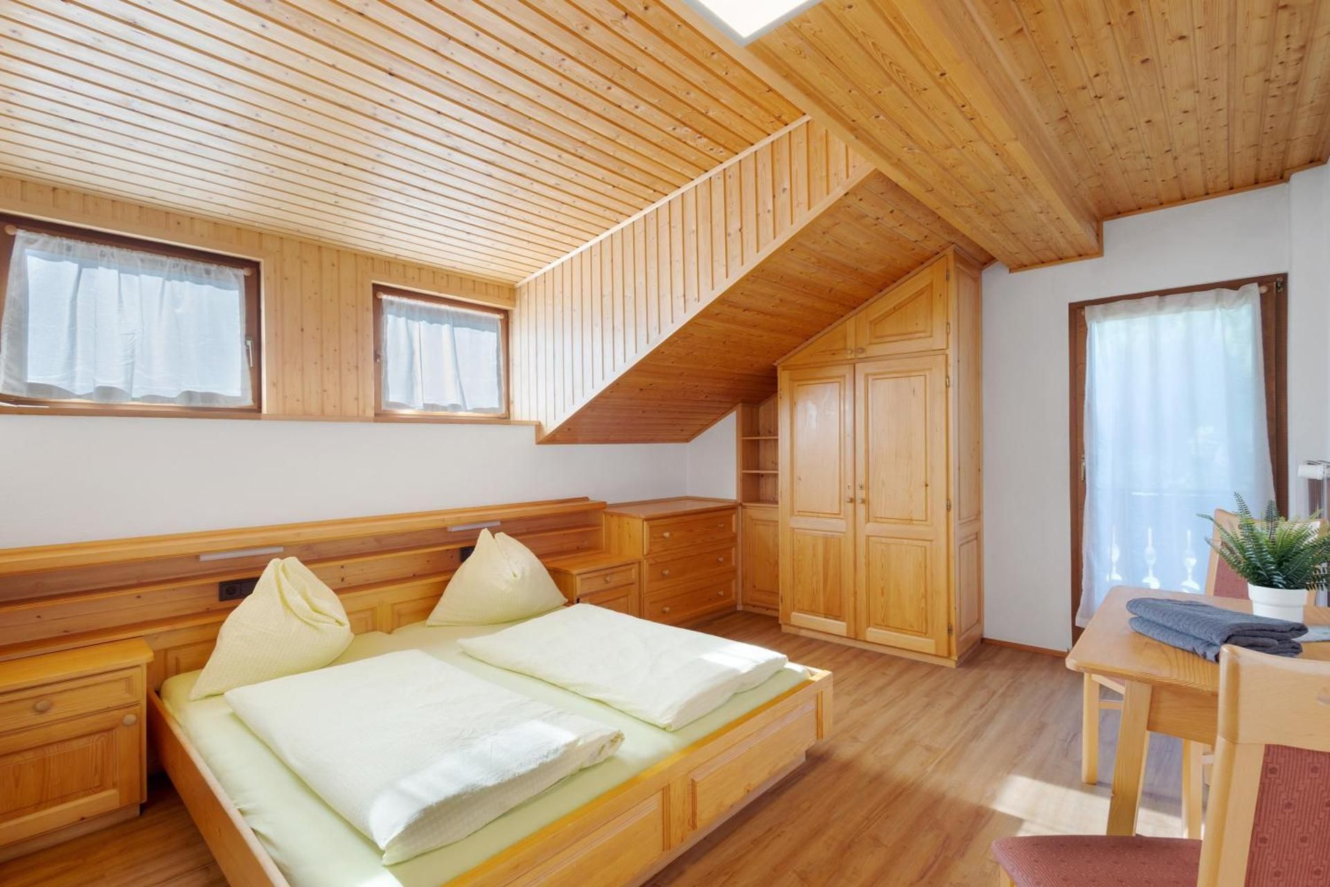 Large Double Room