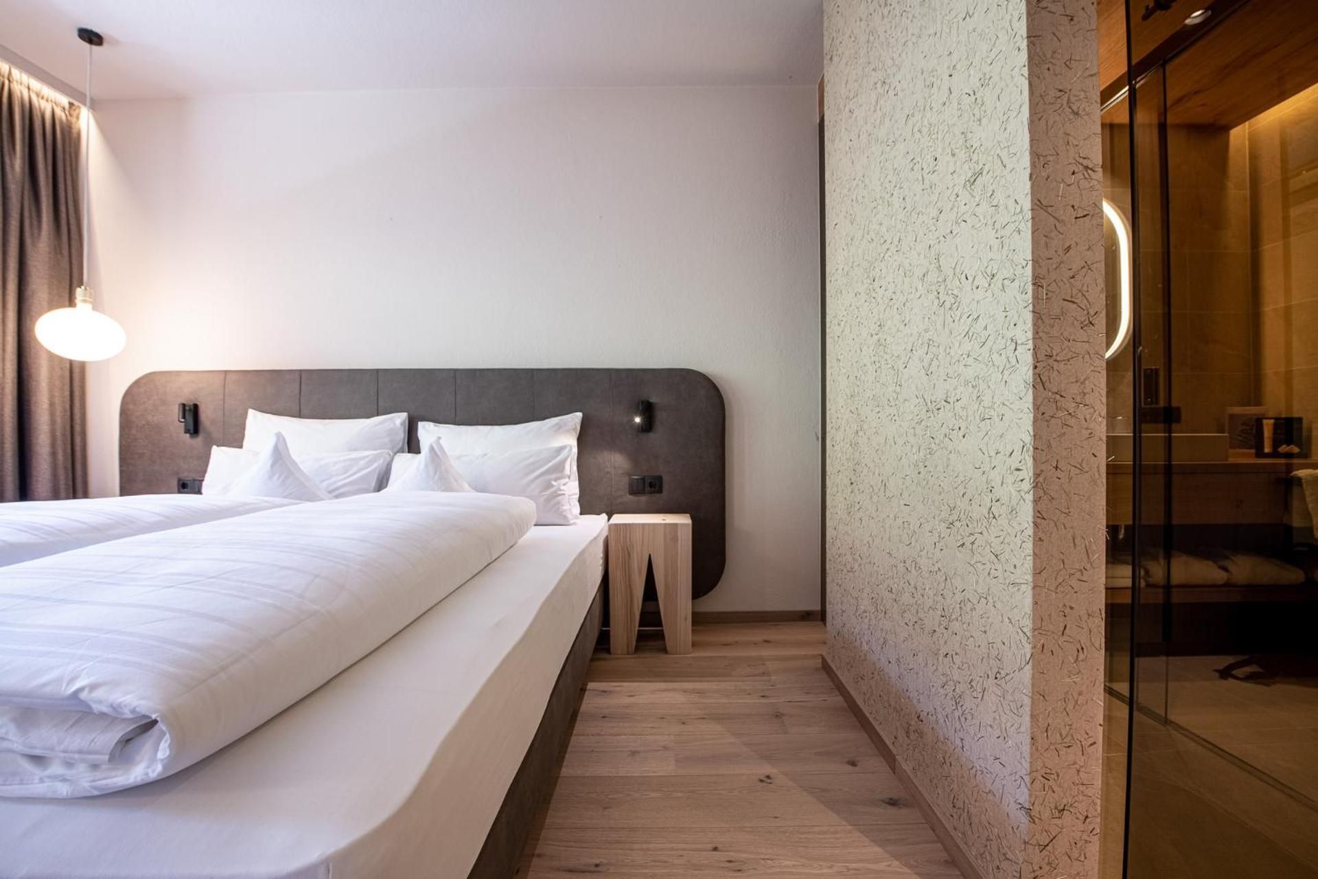 Double Room with Mountain View