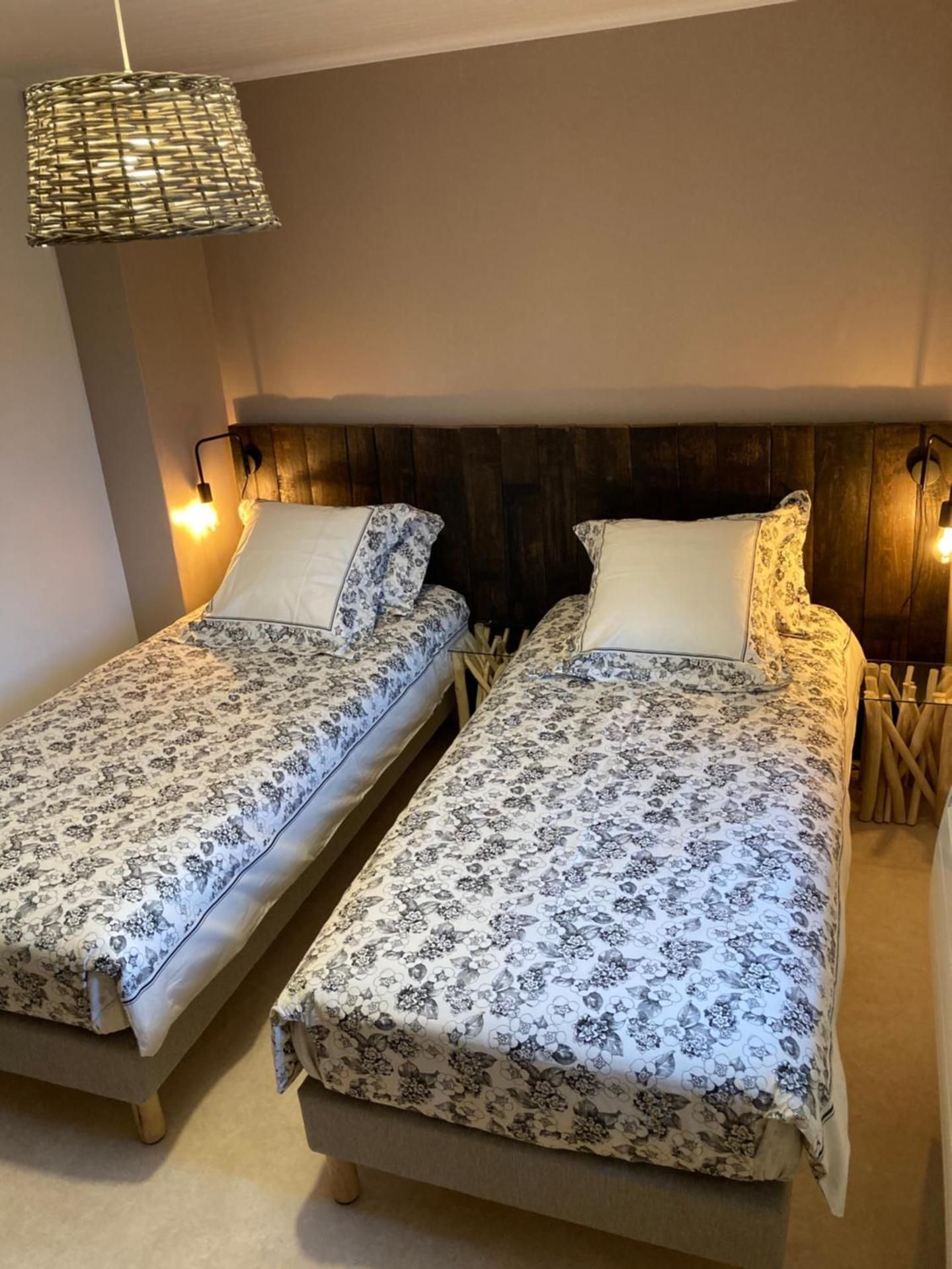 Deluxe Double Room with Shower