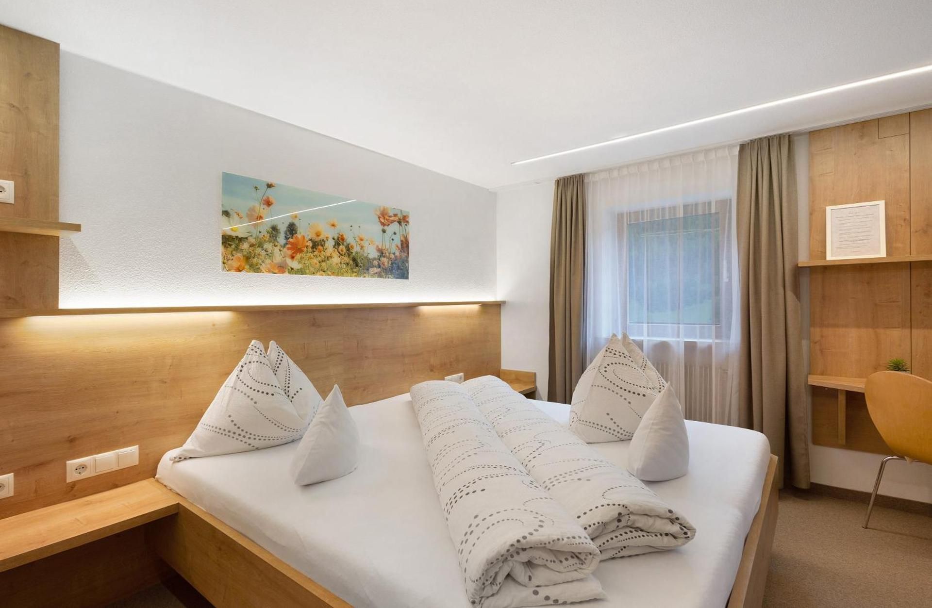 Quadruple Room with Mountain View