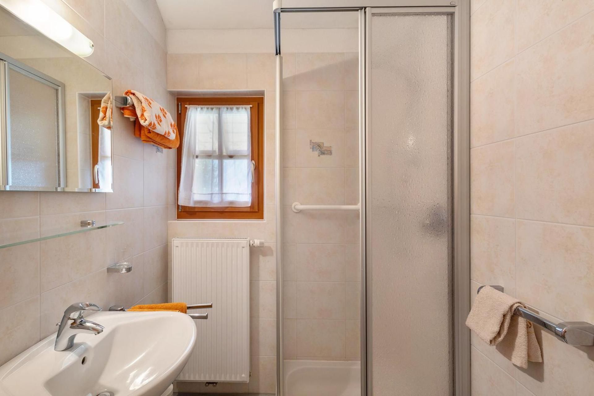 Superior One-Bedroom Apartment