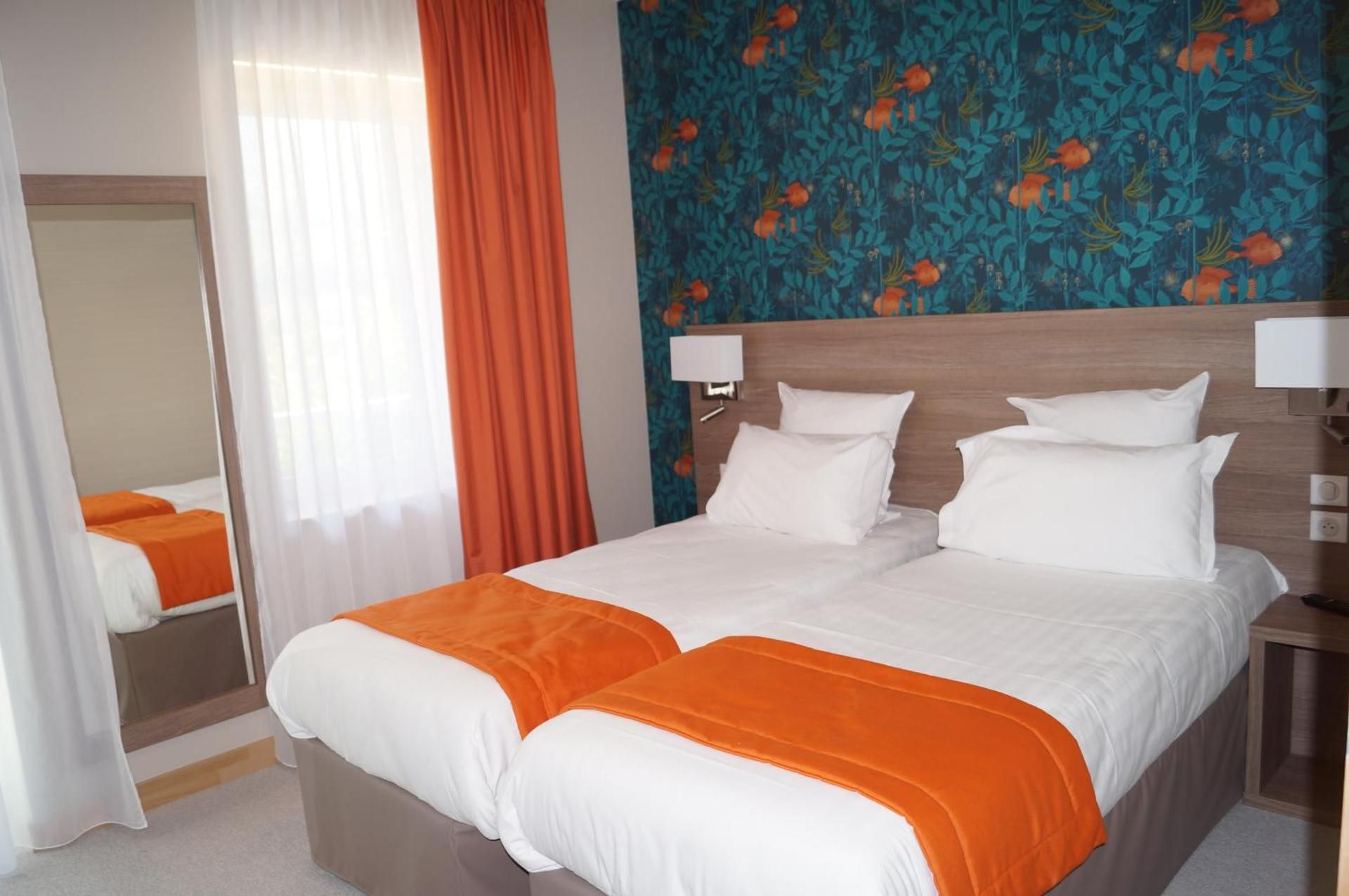 Twin Room with Balcony