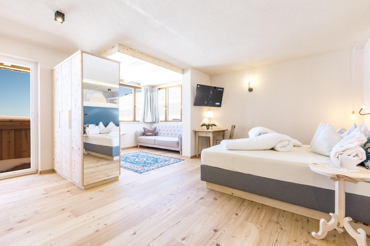 Suite with Sauna