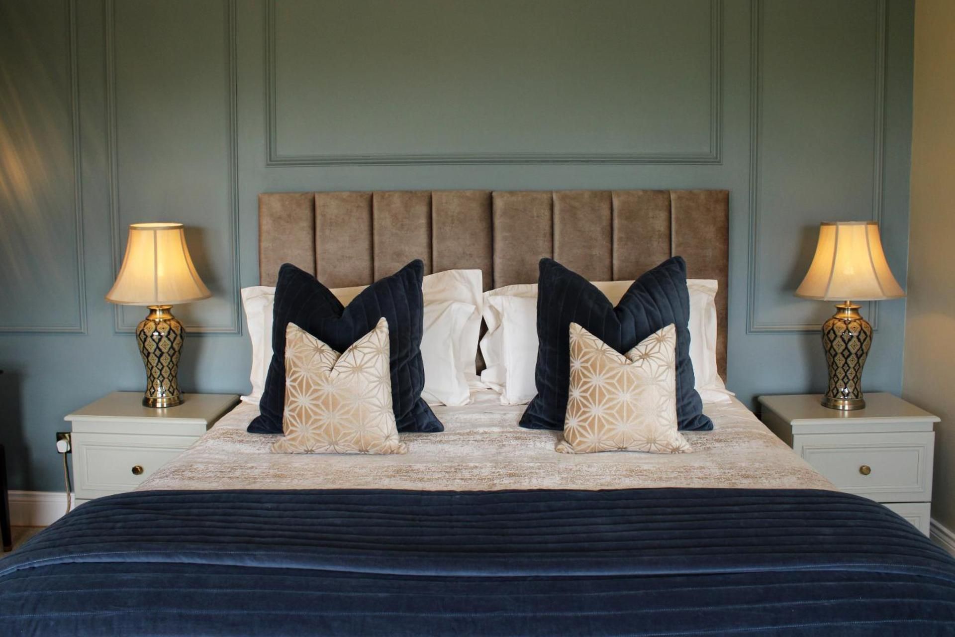 Superior King Room