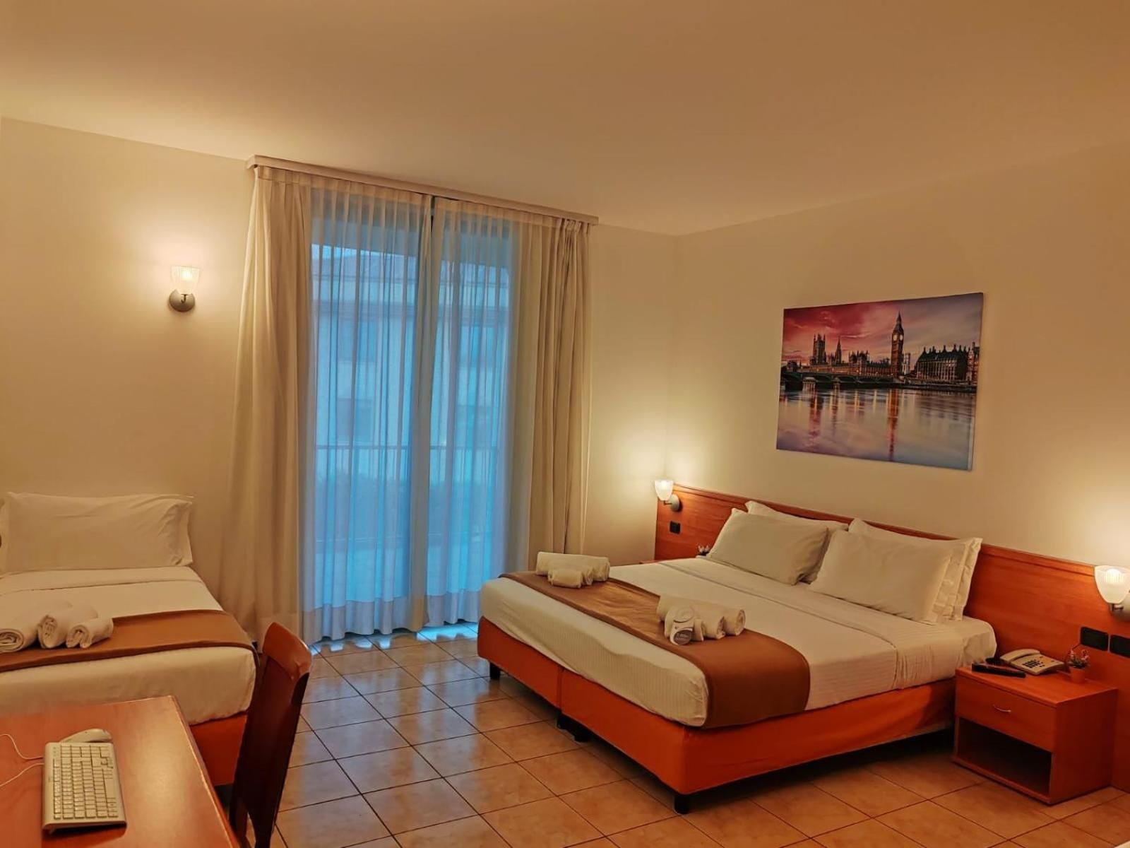 Triple Room with Balcony
