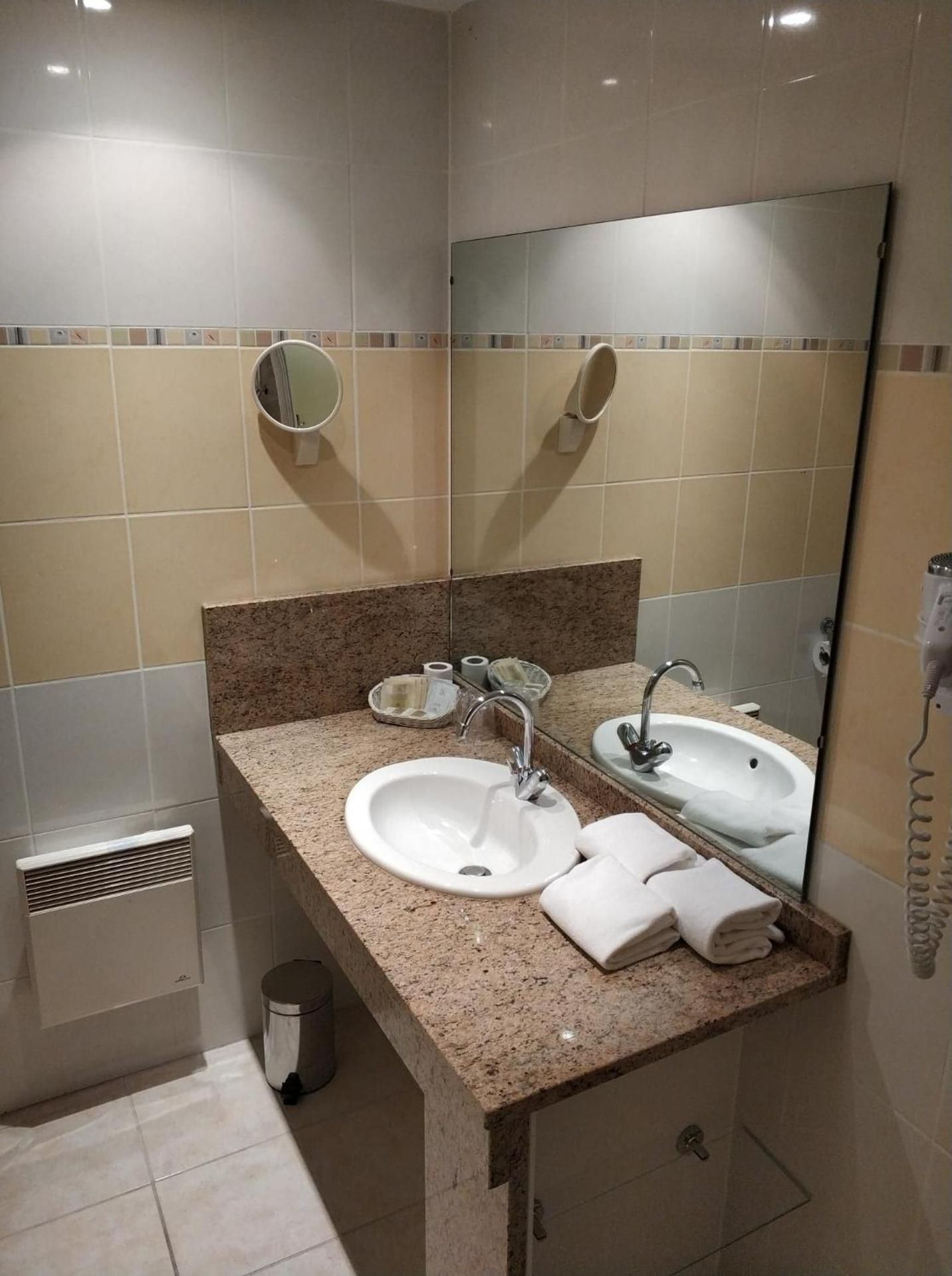 Hôtel Calisola Triple Room 3