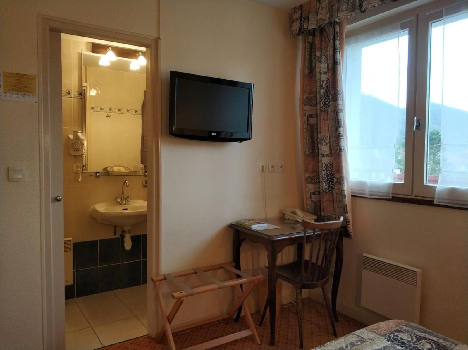 Single Room with Shower