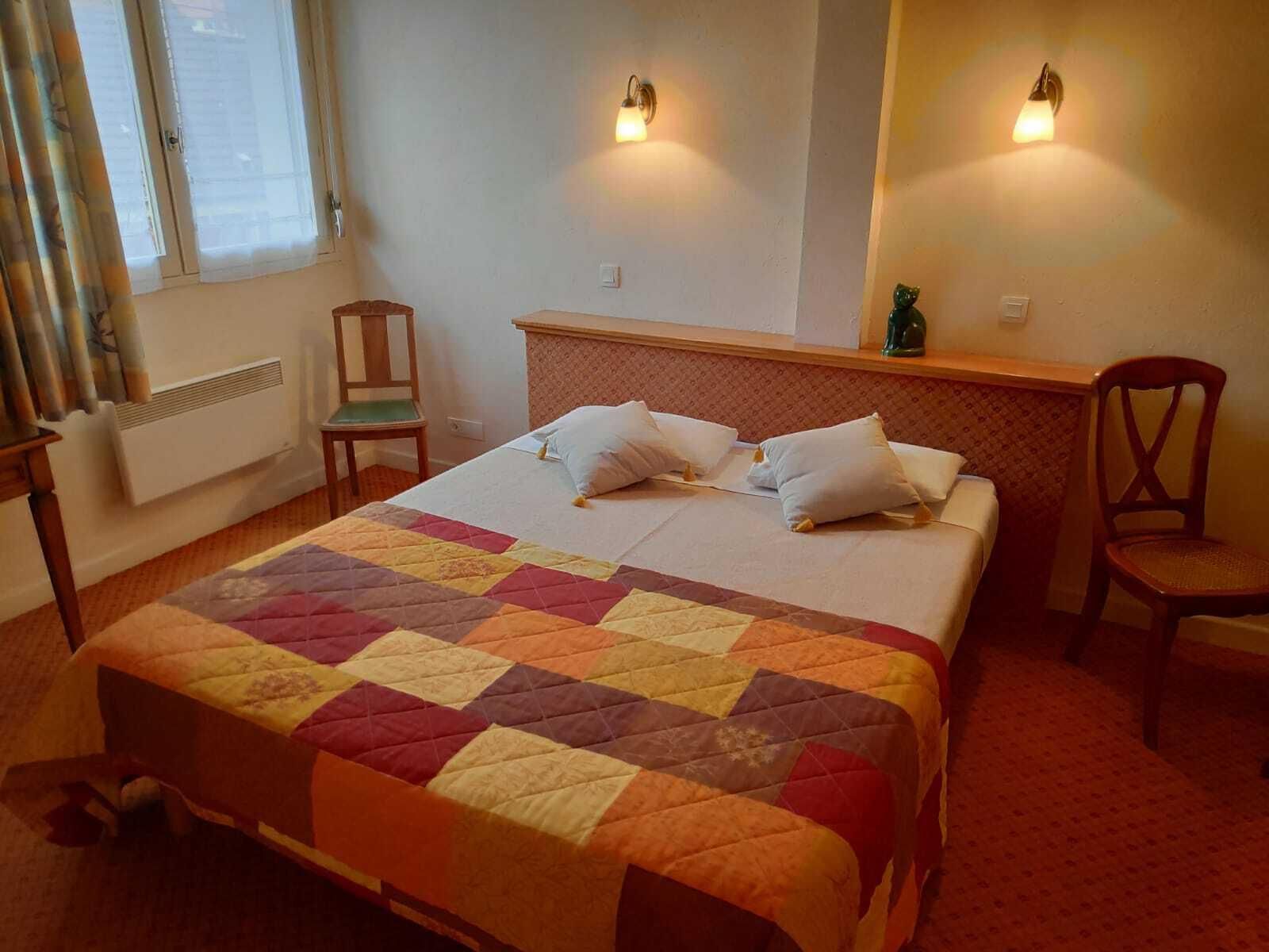 Hôtel Calisola Double-Supérieure-Salle de bain privée séparée