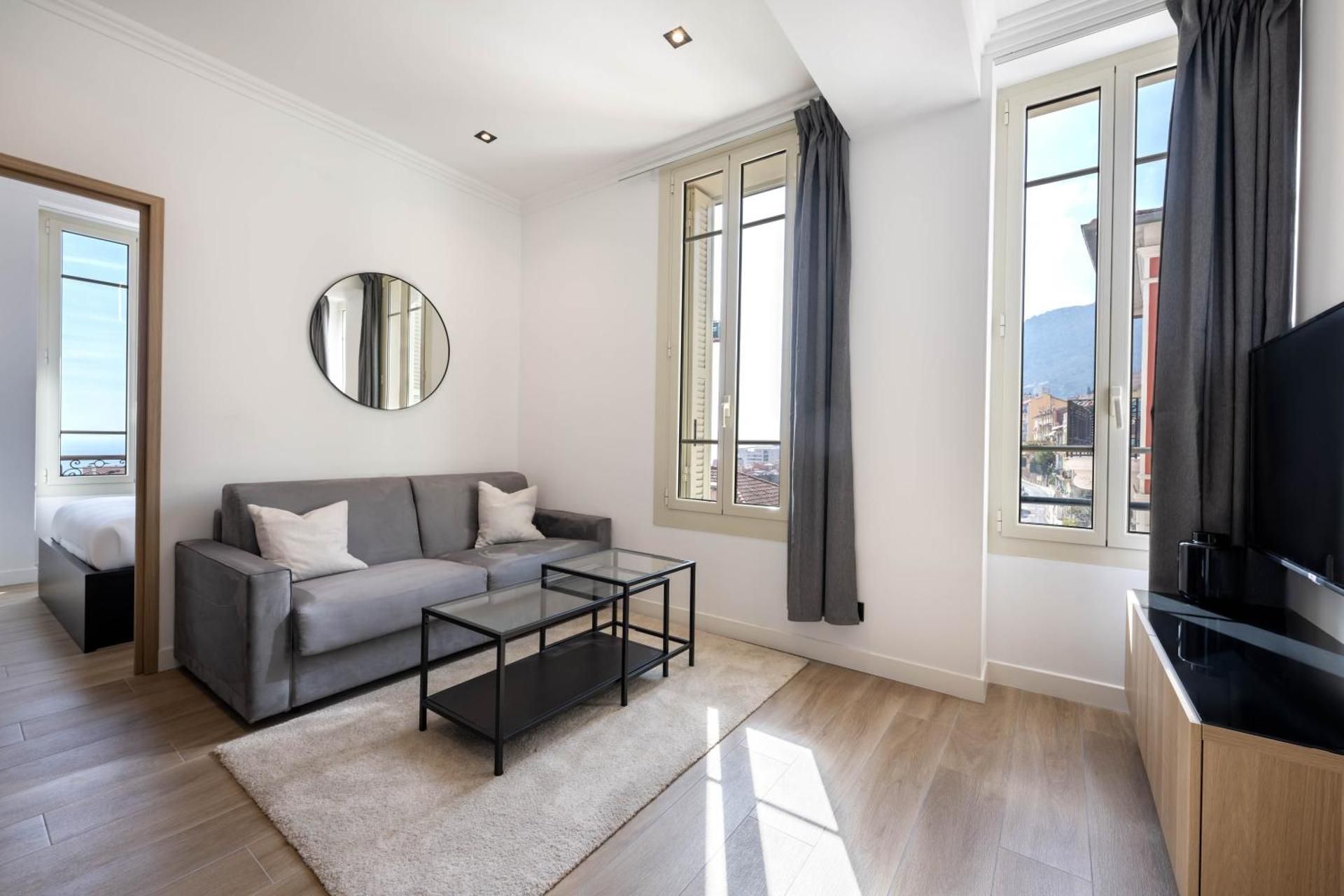 Apartment with Sea View