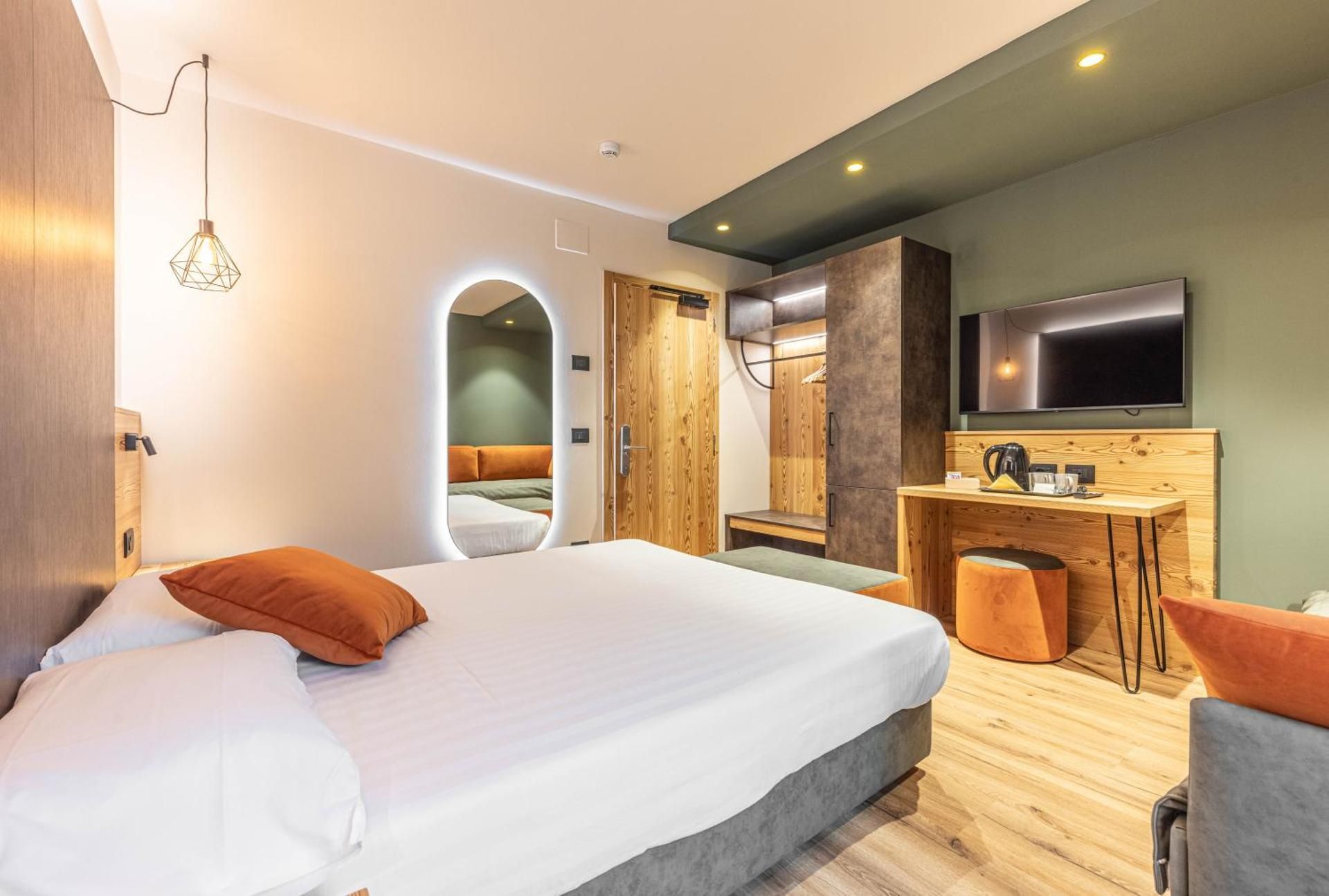 Comfort Quadruple Room