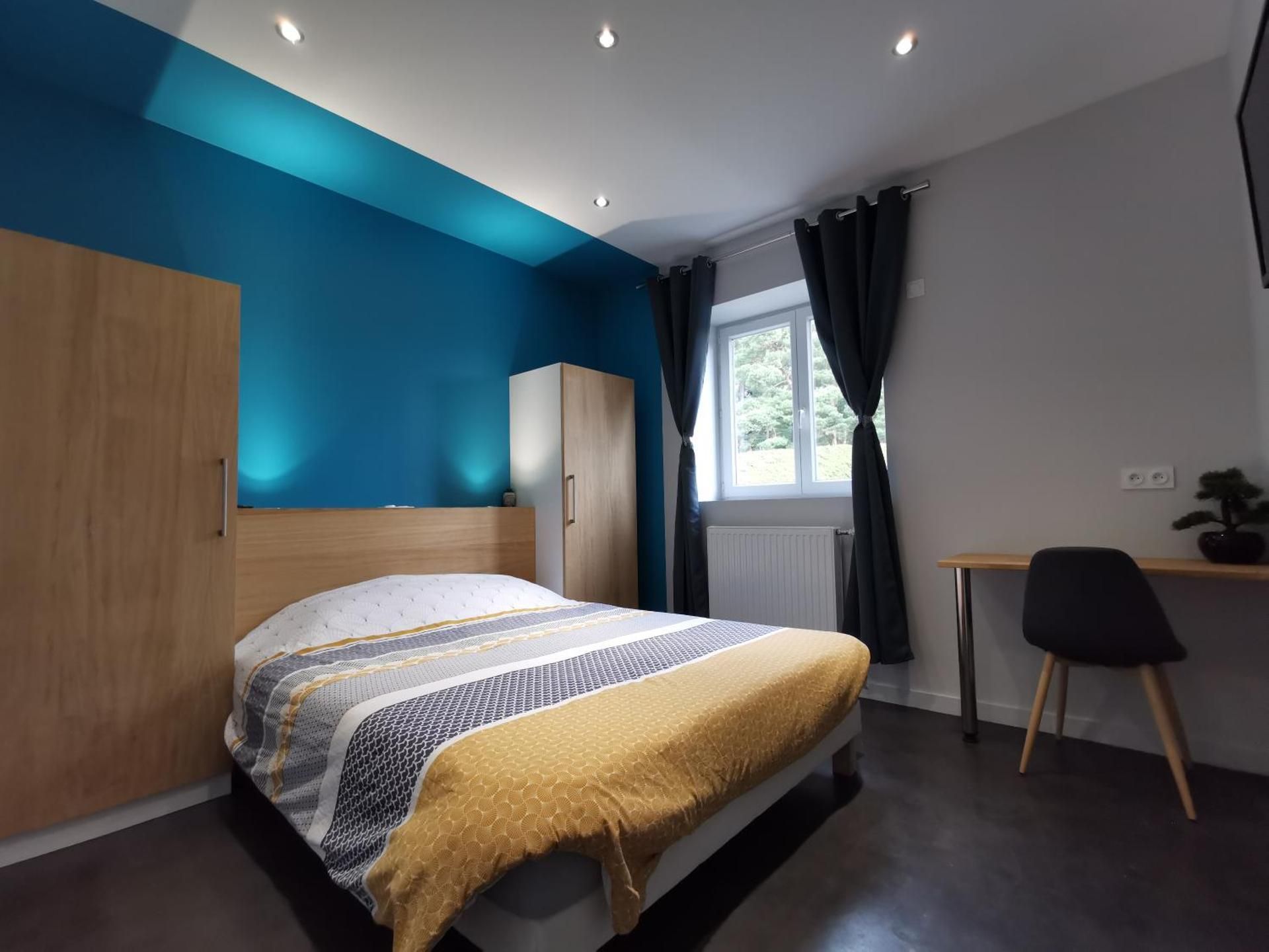 Double Room with Private Bathroom