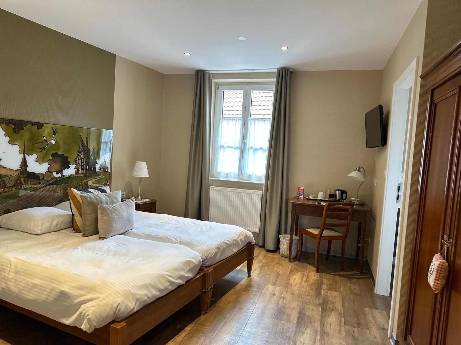 Auberge Le Meisenberg Twin Room 2